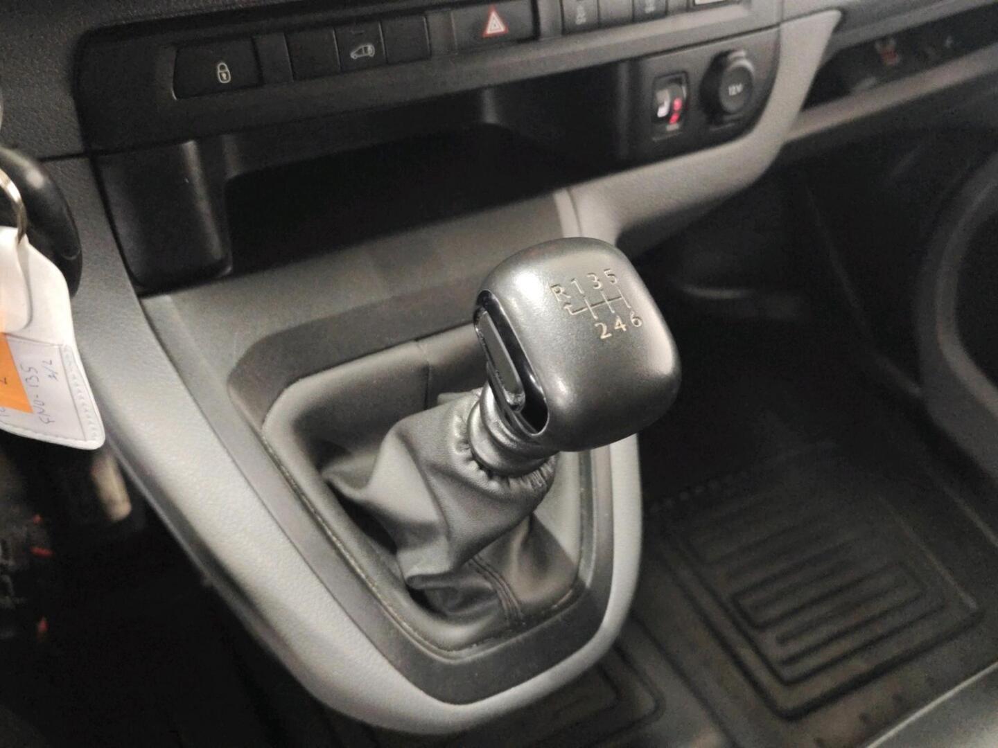 TOYOTA Proace 2020