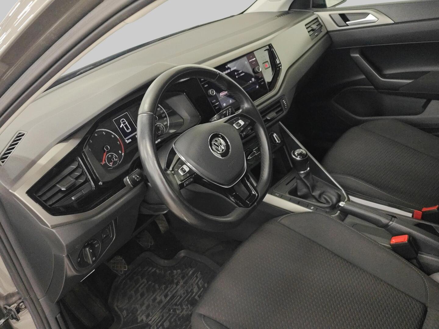 VOLKSWAGEN Polo 2019