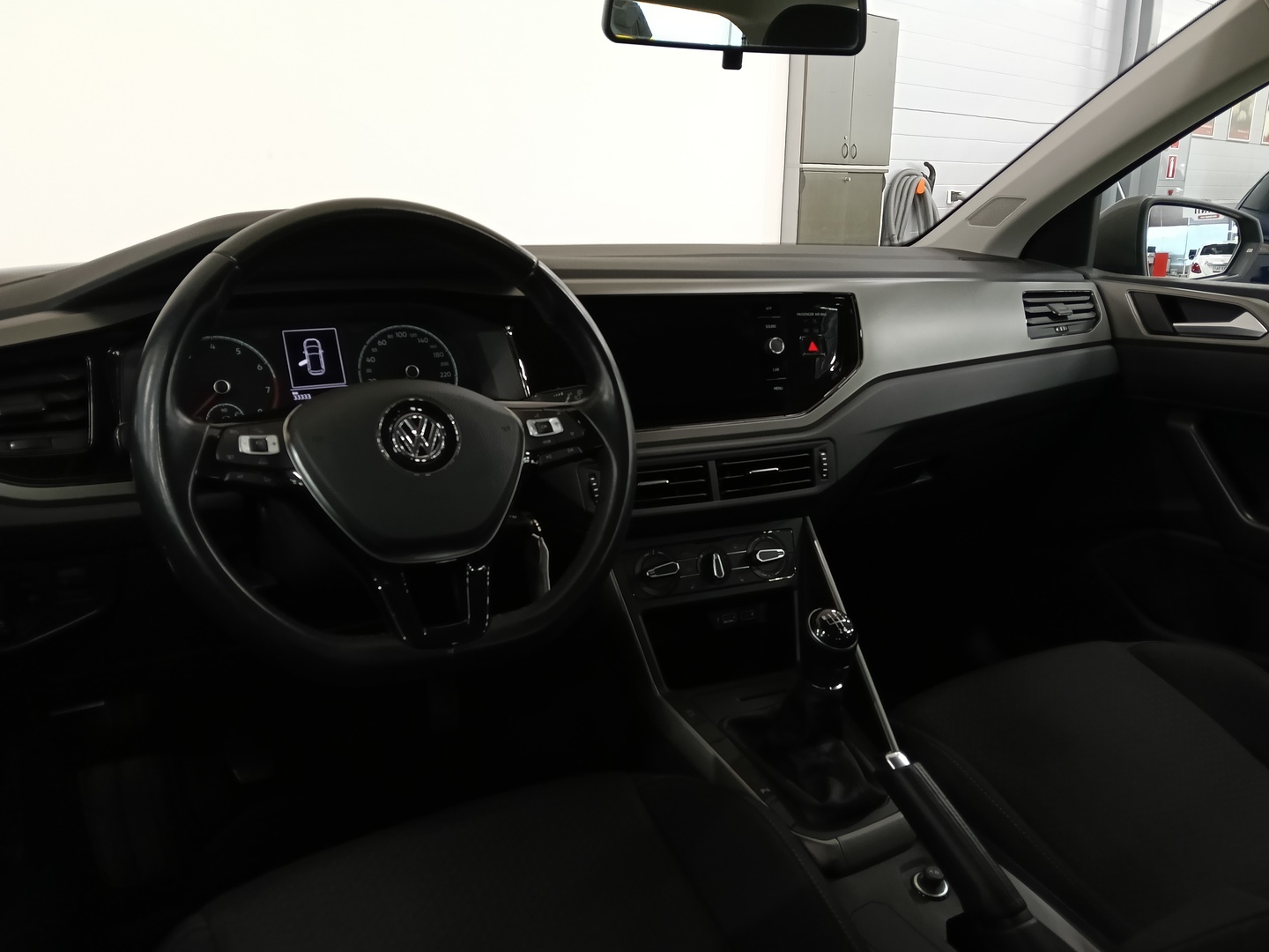 VOLKSWAGEN Polo 2019