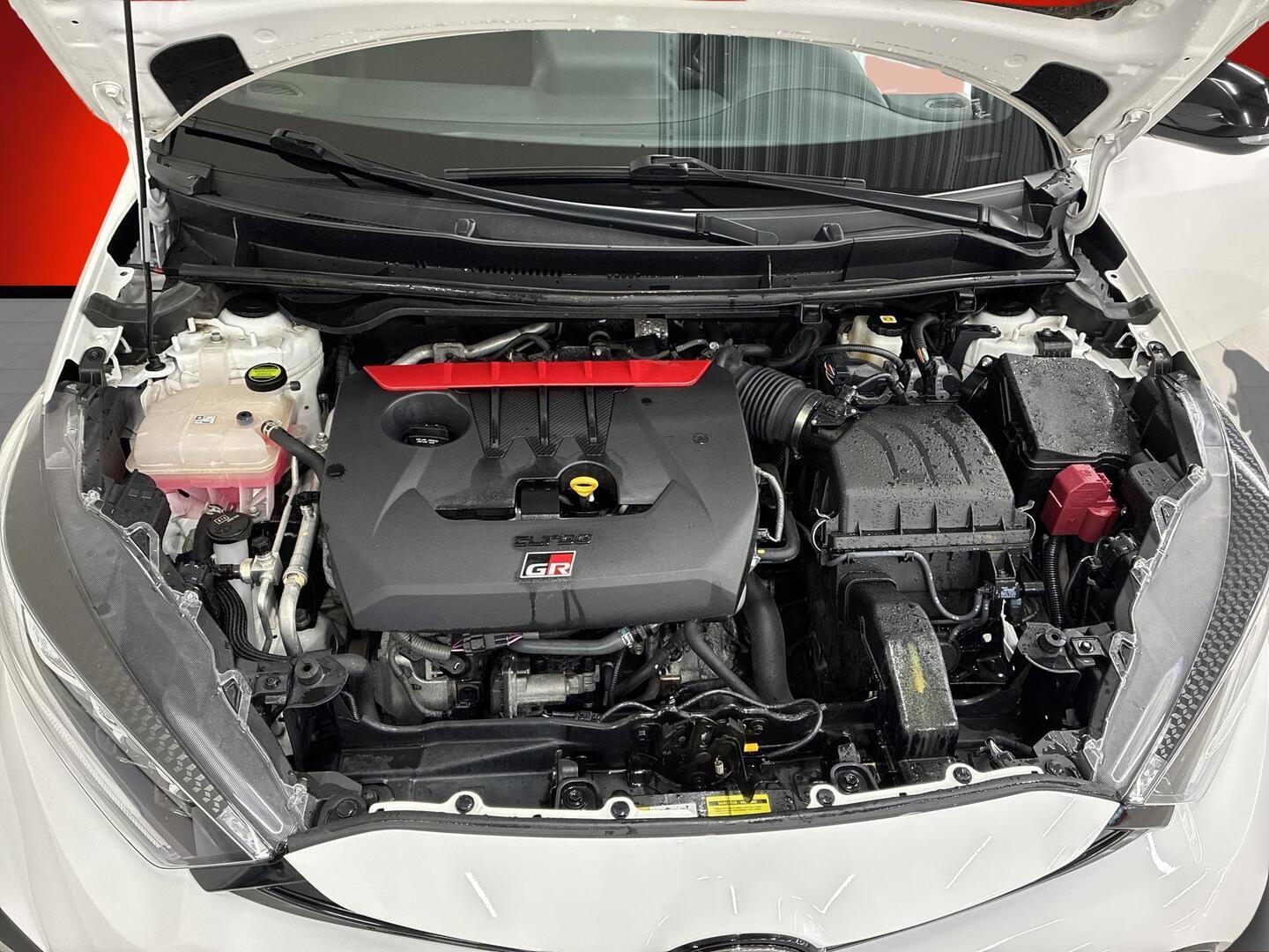 TOYOTA GR Yaris 2021