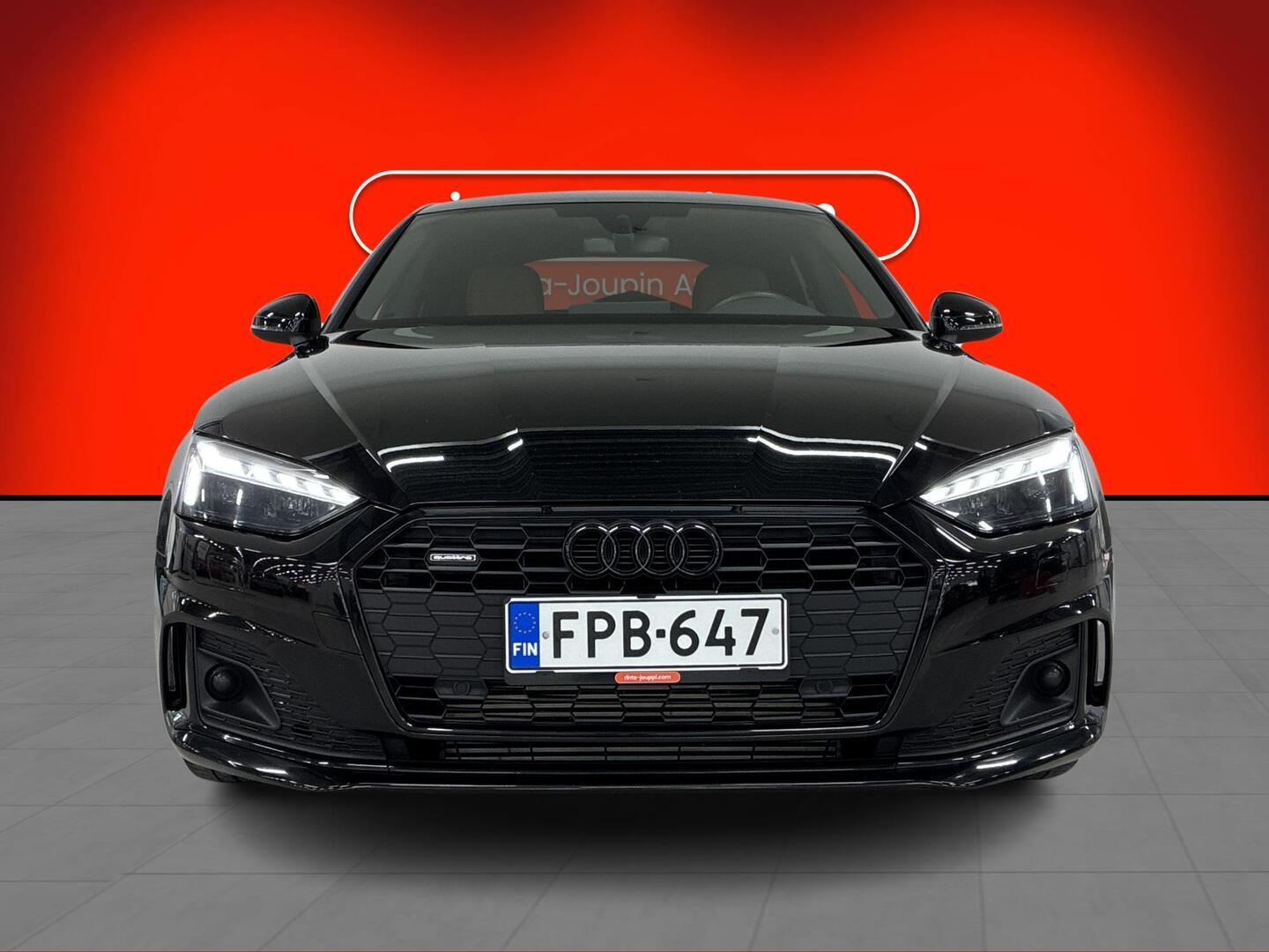 AUDI A5 2023
