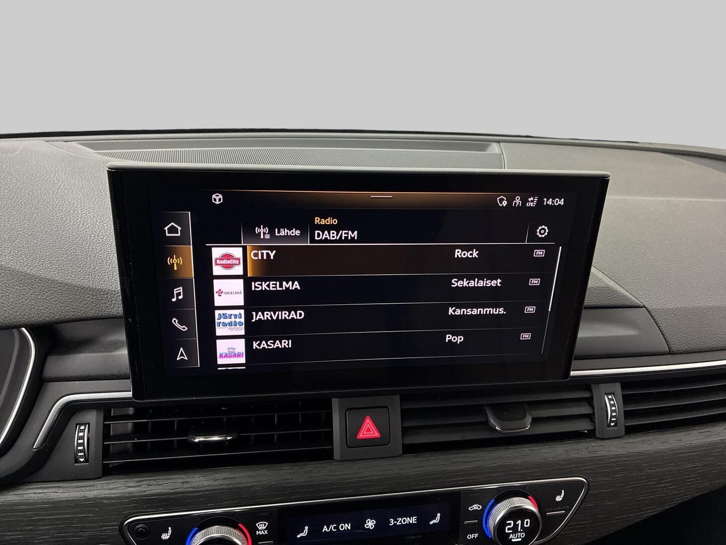 AUDI A5 2023