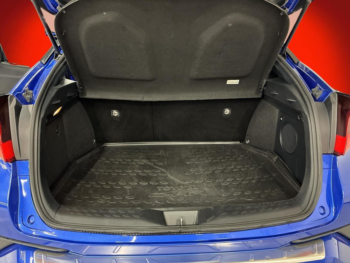 TOYOTA C-HR 2020
