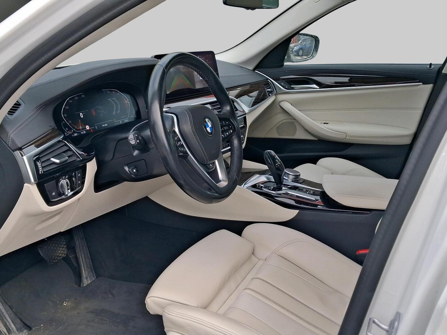 BMW 520 2021