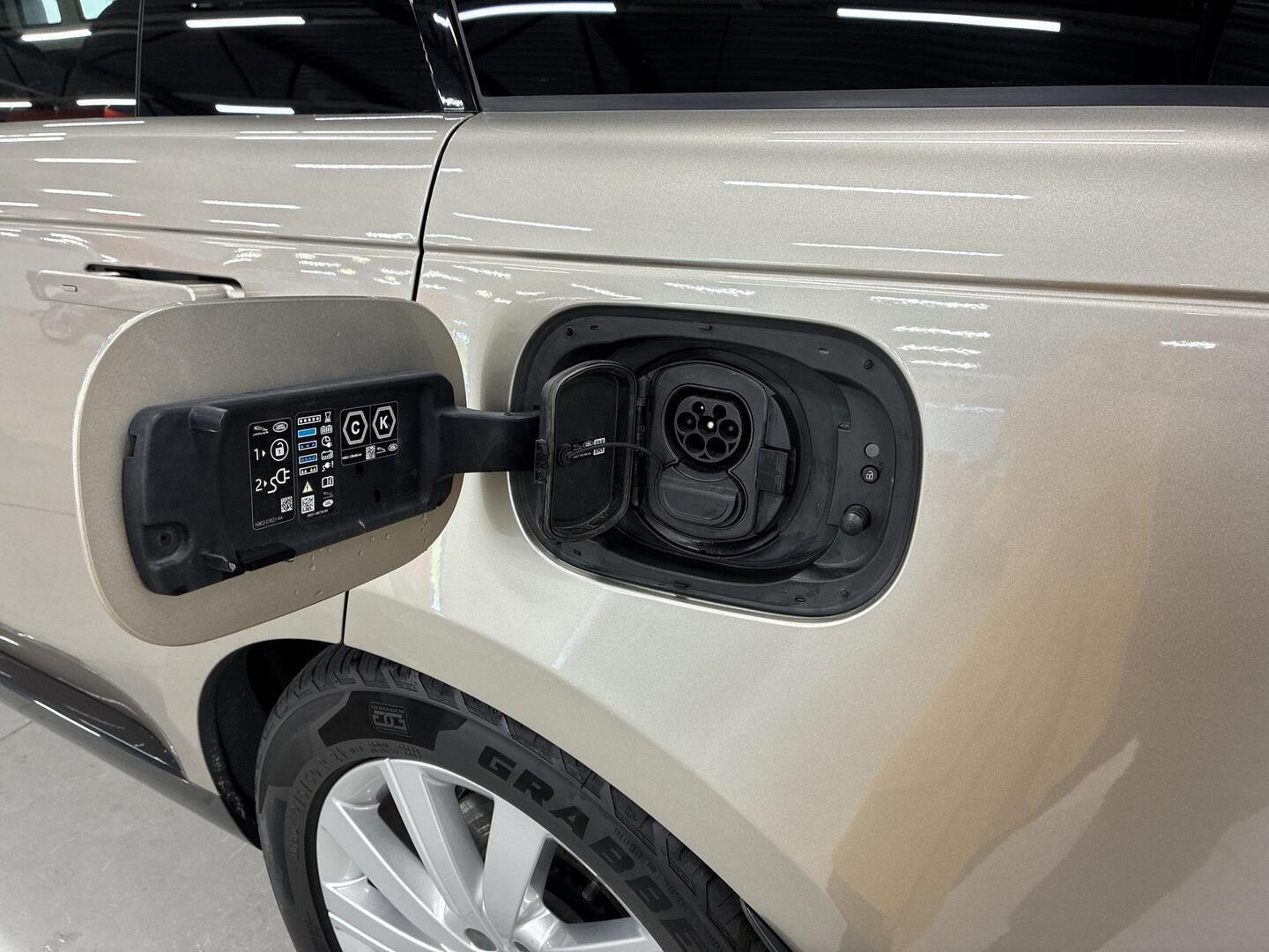 LAND ROVER Range Rover 2023
