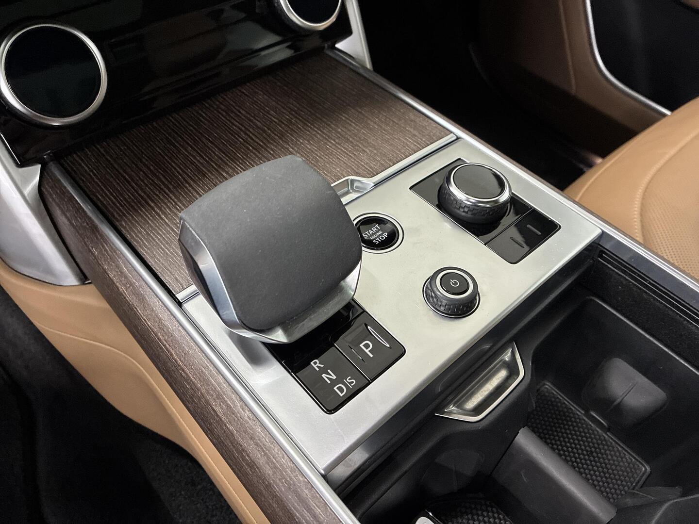 LAND ROVER Range Rover 2023