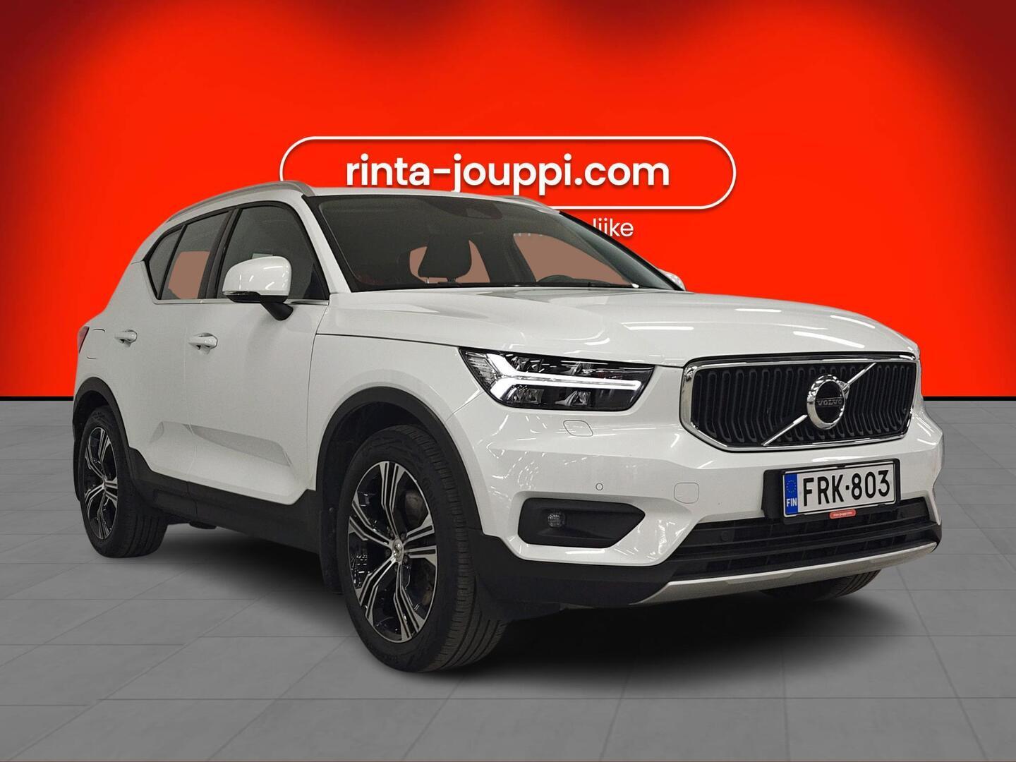 VOLVO XC40 2020