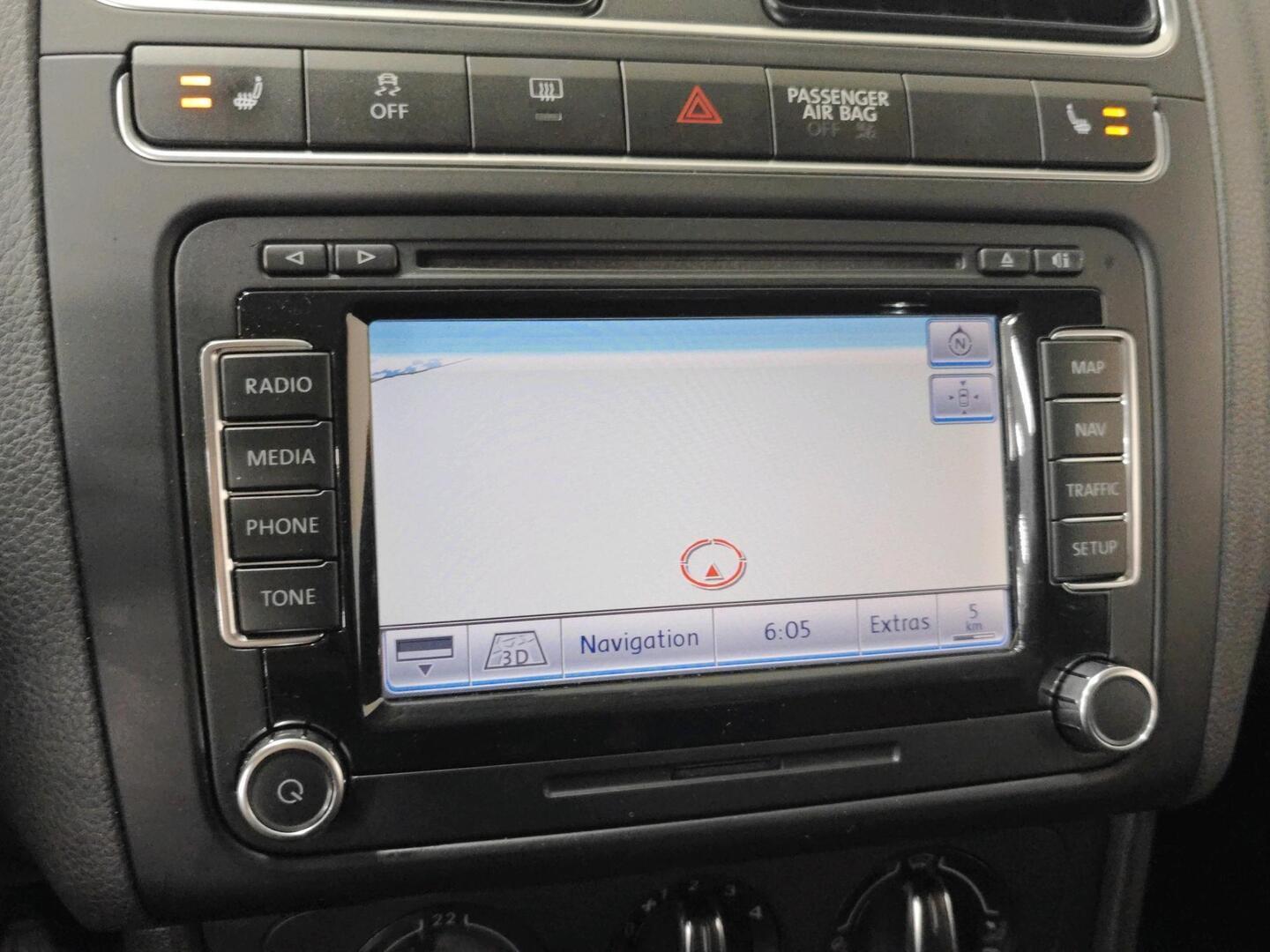 VOLKSWAGEN Polo 2010