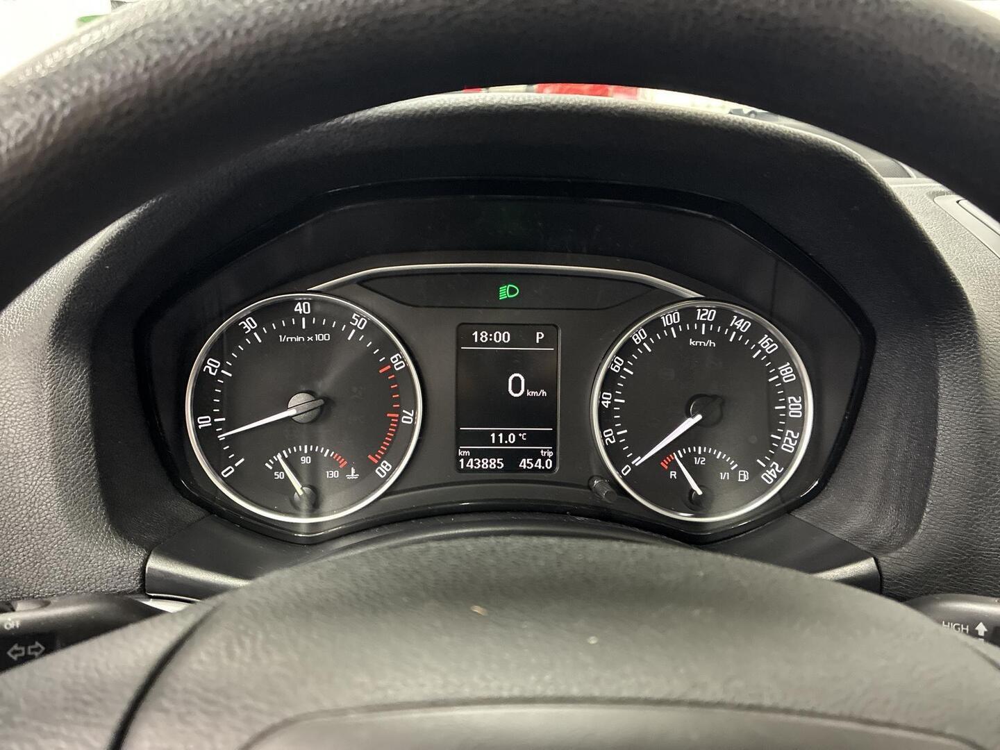 SKODA Octavia 2011