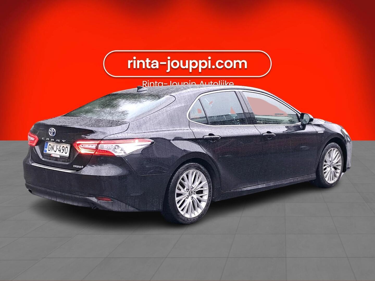 TOYOTA Camry 2019