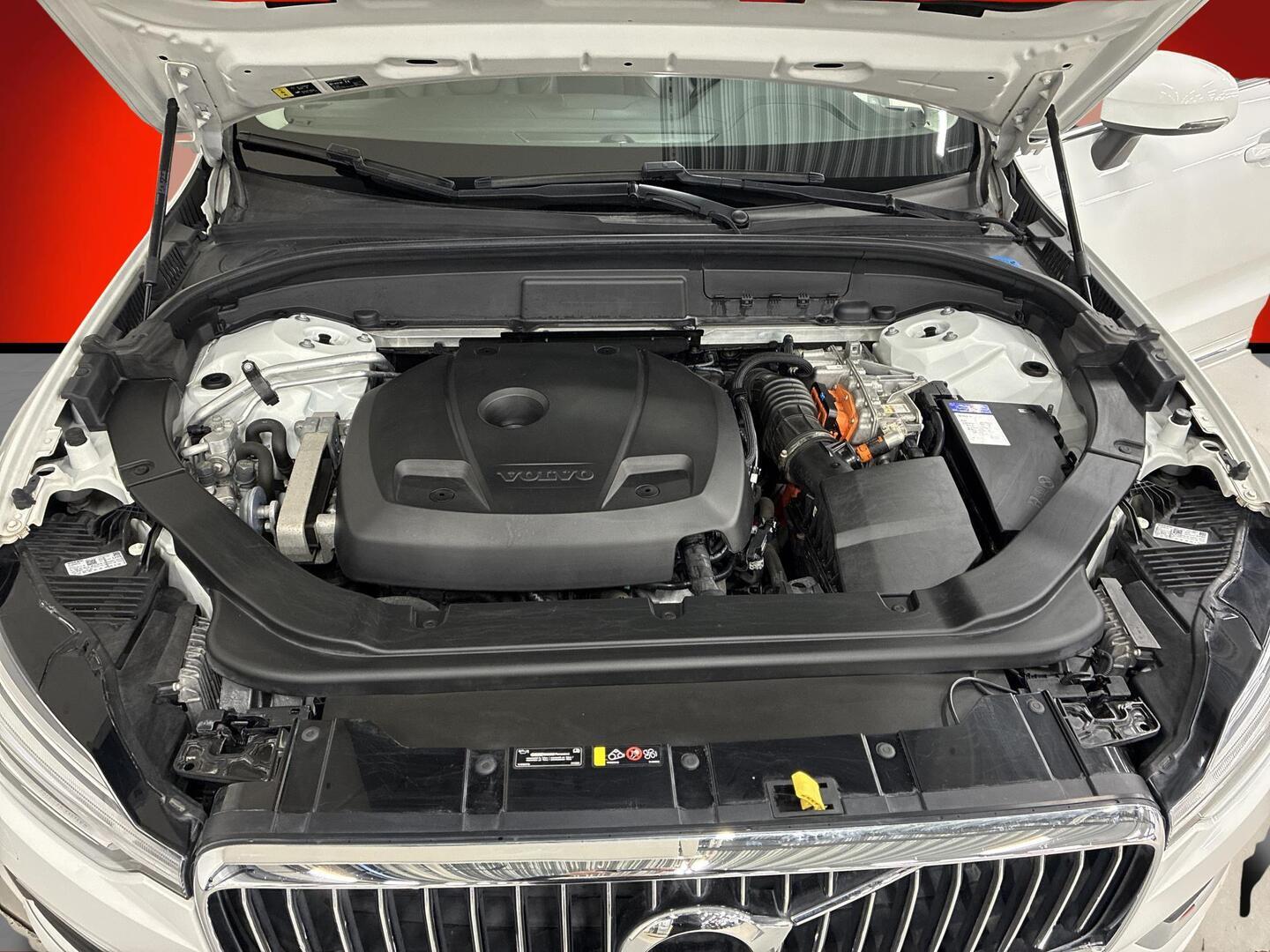 VOLVO XC60 2019