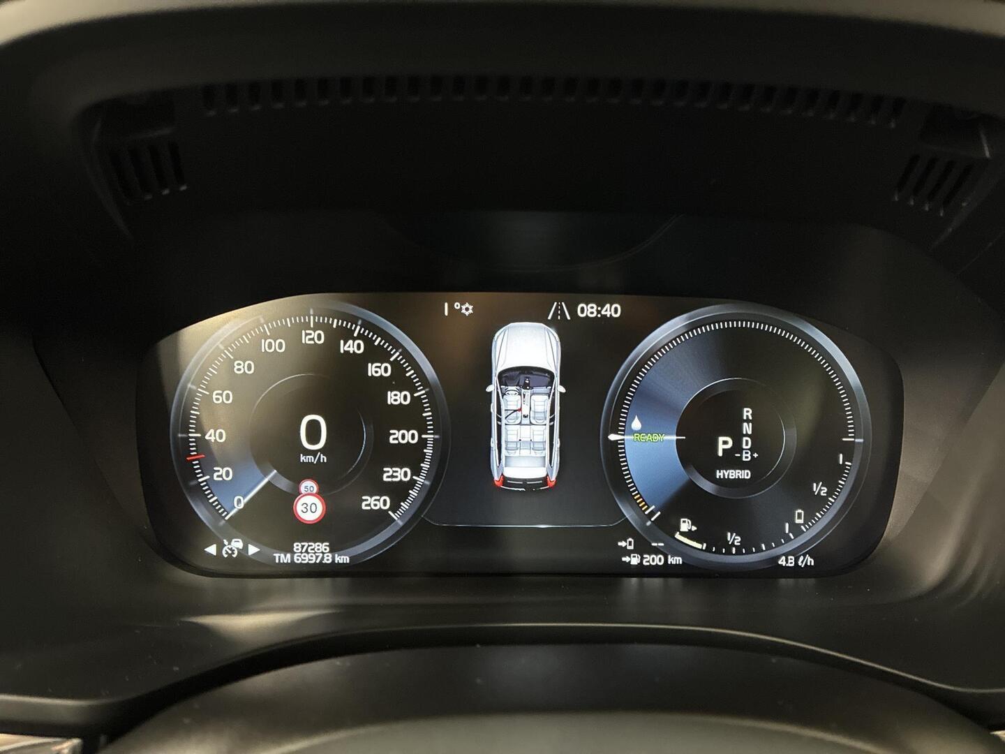 VOLVO XC60 2019
