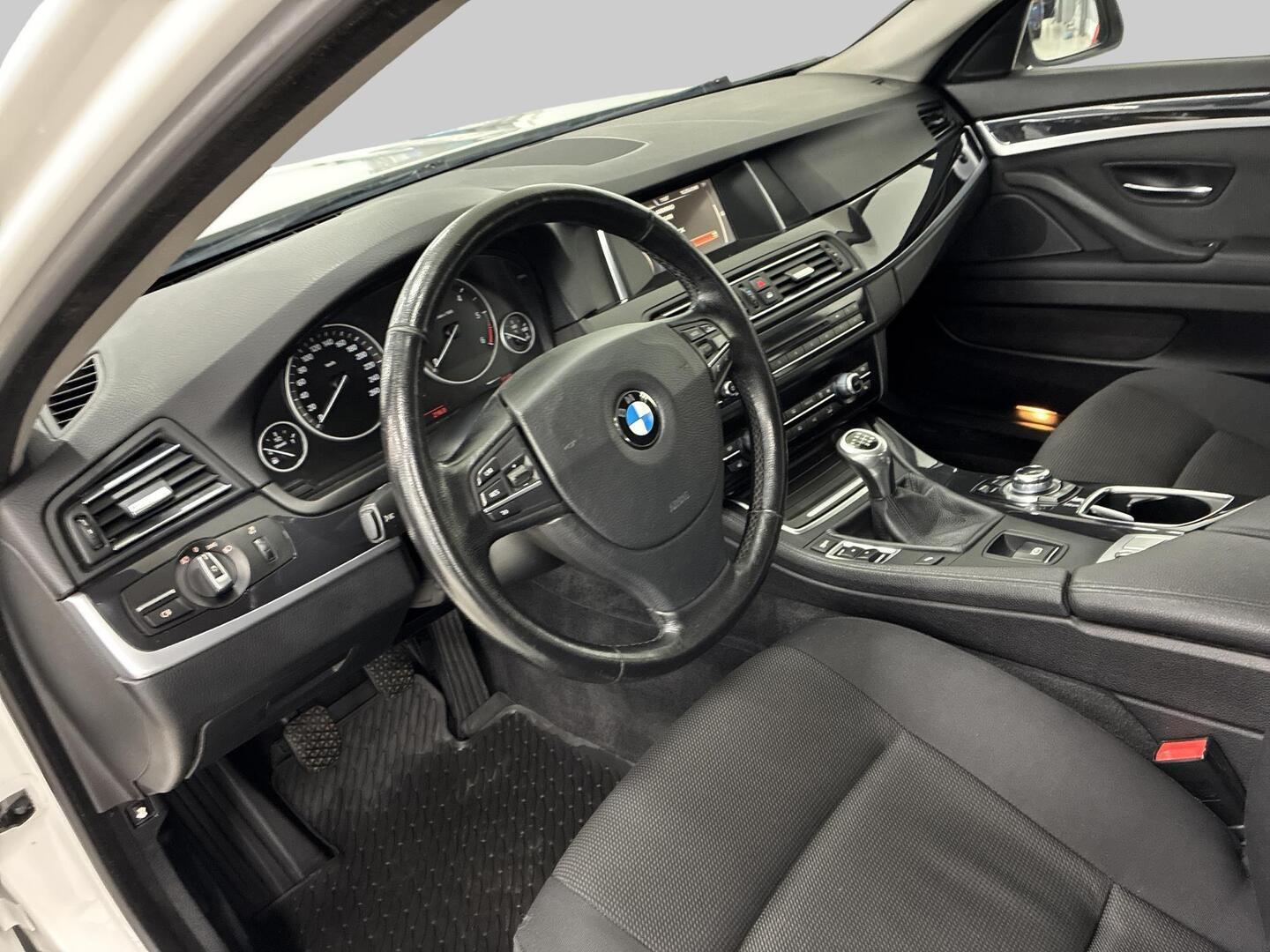 BMW 520 2014