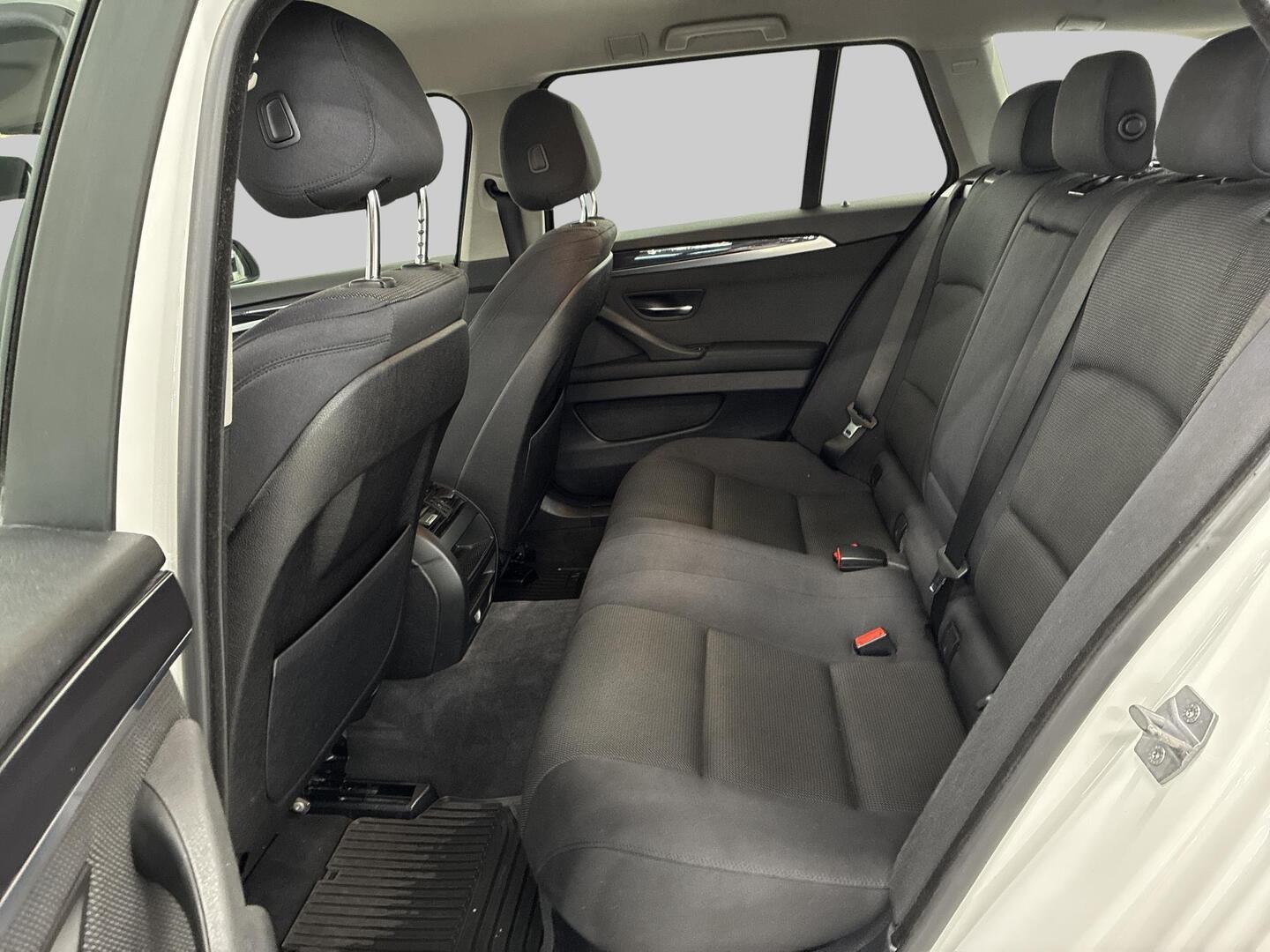 BMW 520 2014