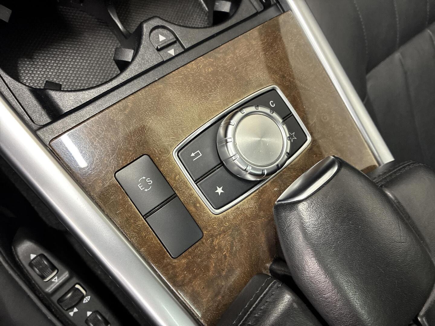 MERCEDES-BENZ E 2015