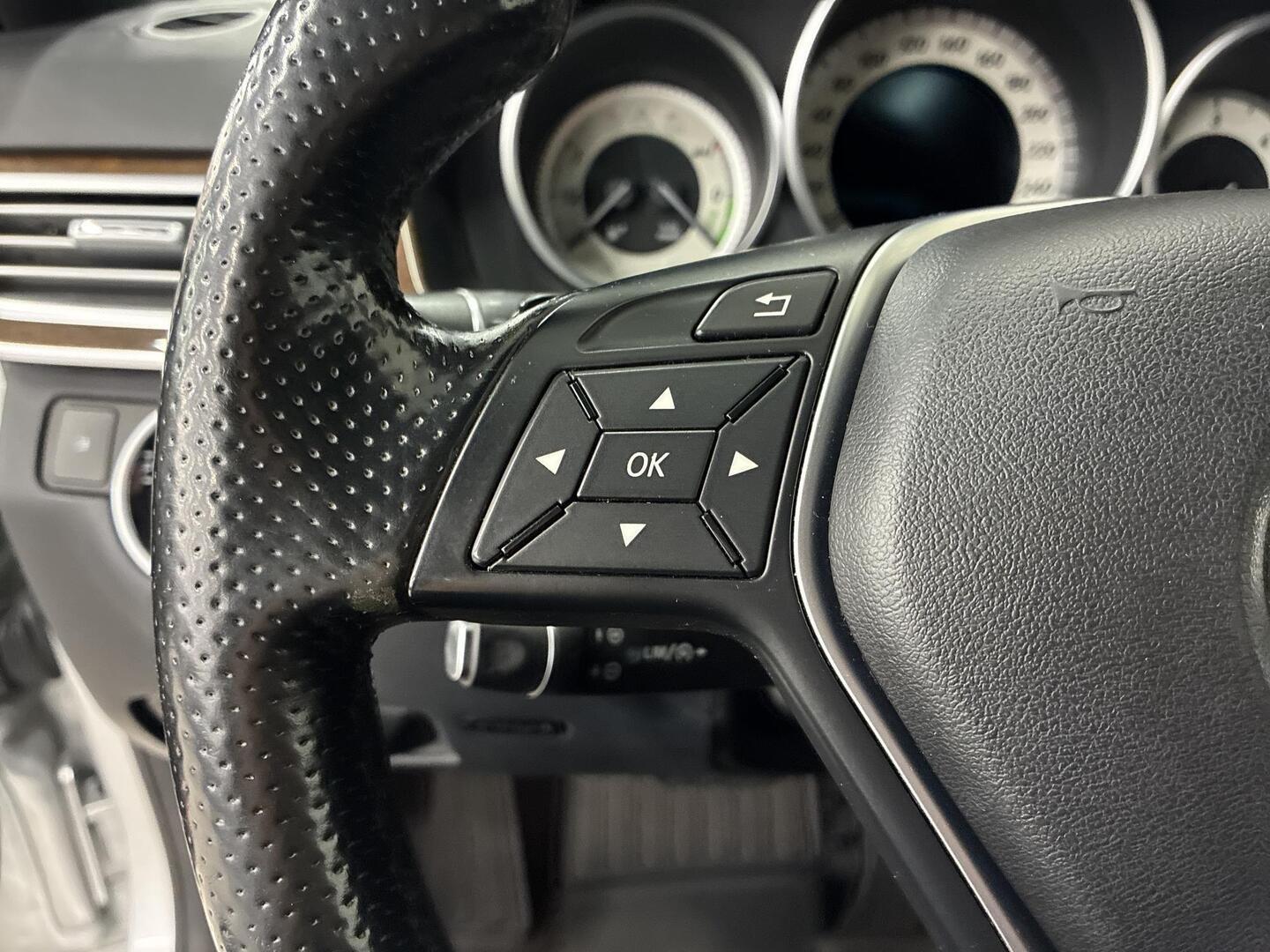 MERCEDES-BENZ E 2015