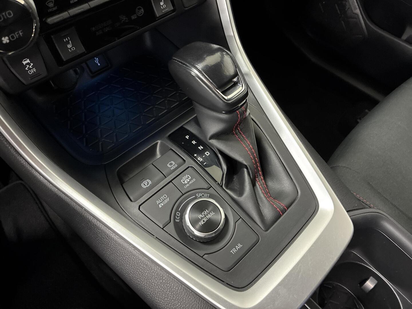 TOYOTA RAV4 Plug-in 2022