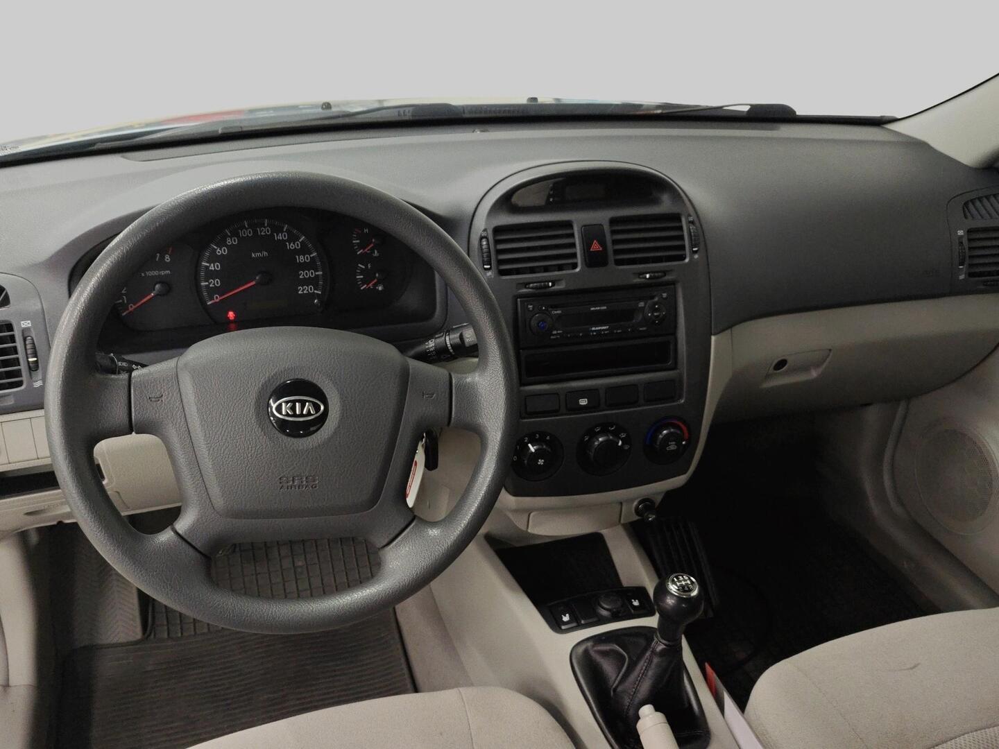 KIA Cerato 2006