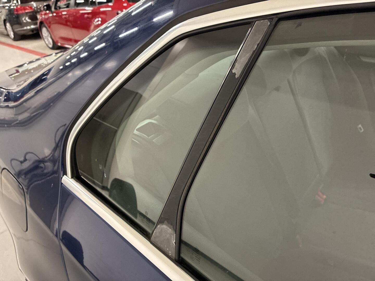 VOLKSWAGEN Jetta 2006