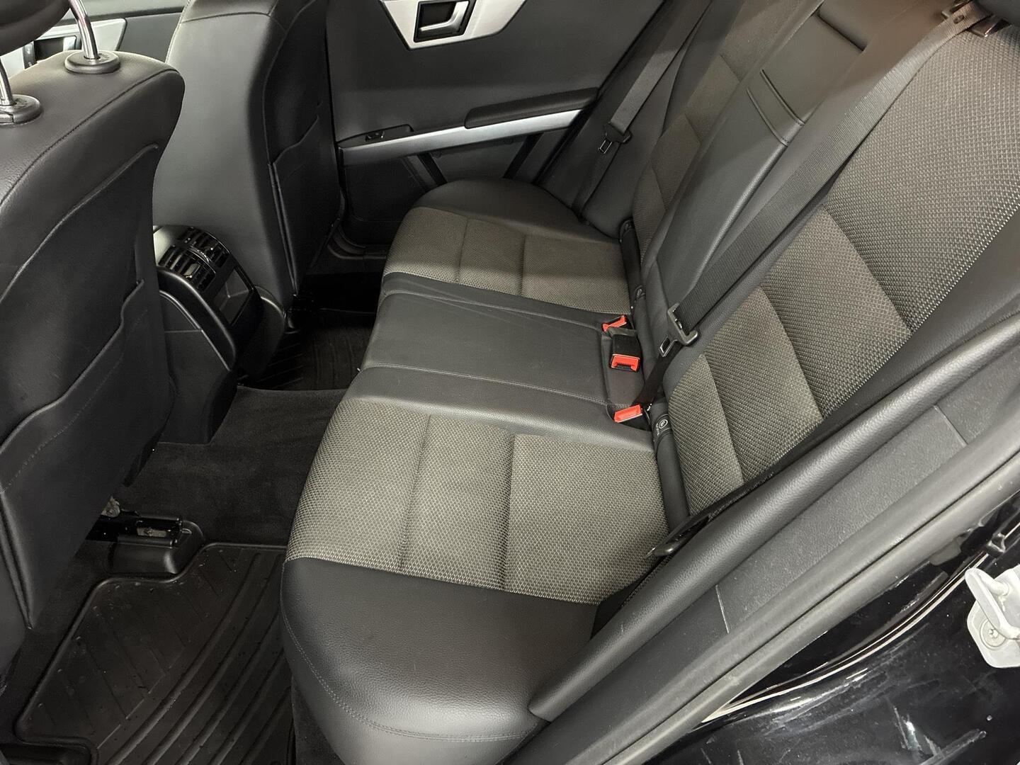 MERCEDES-BENZ GLK 2011