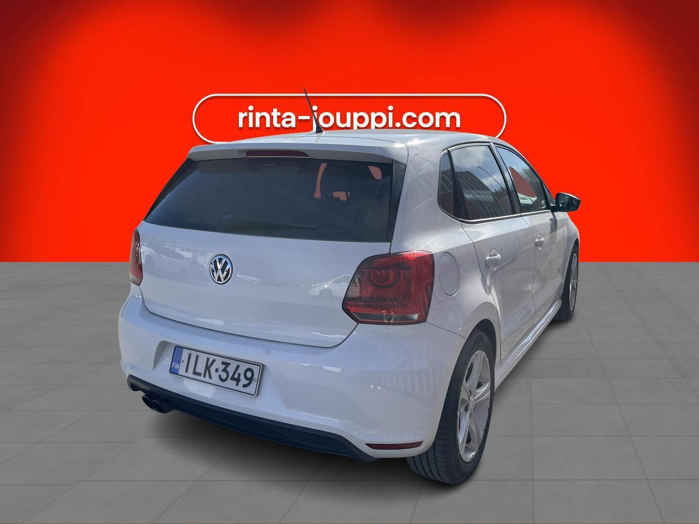 VOLKSWAGEN Polo 2014