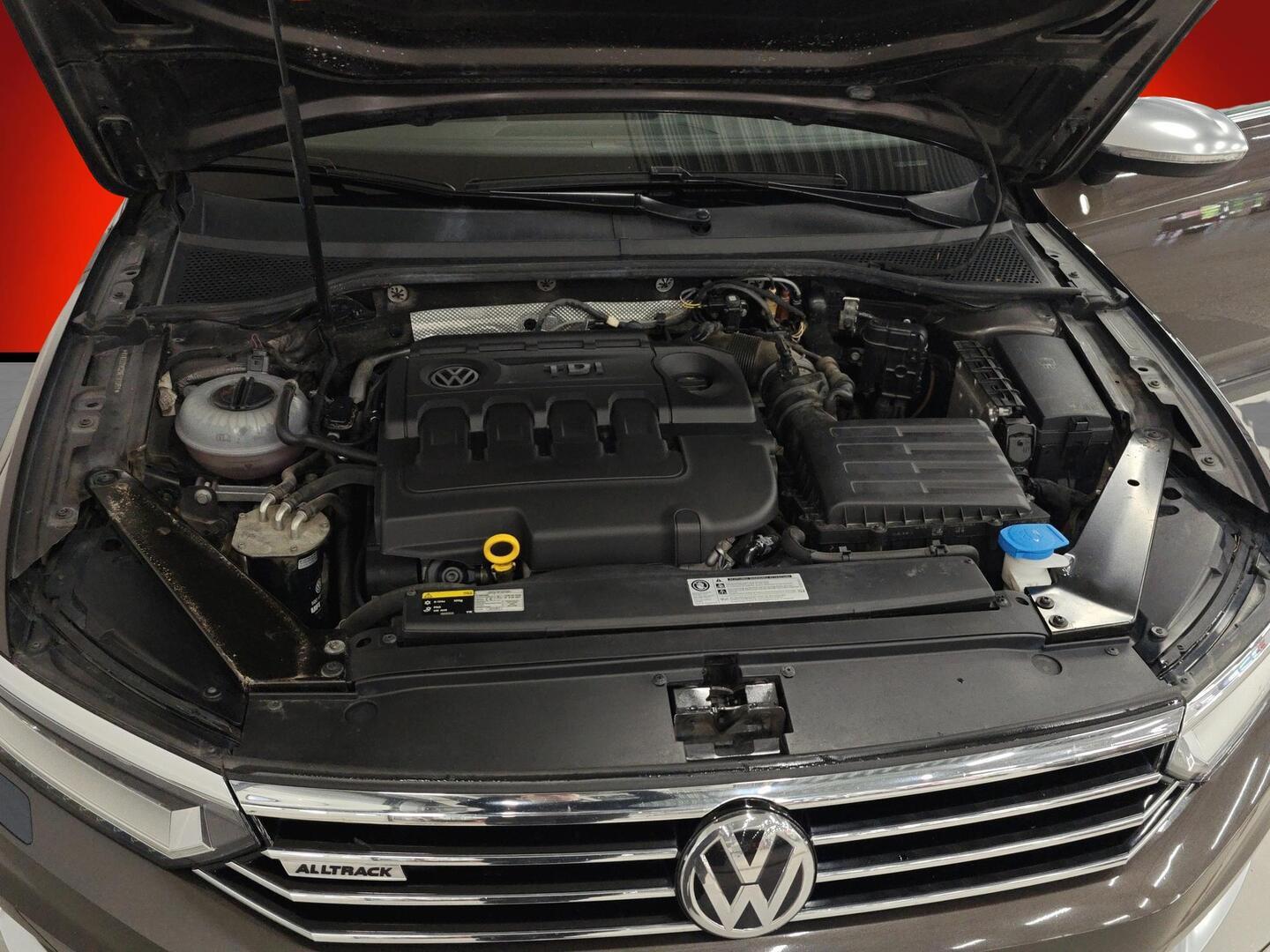 VOLKSWAGEN Passat 2016