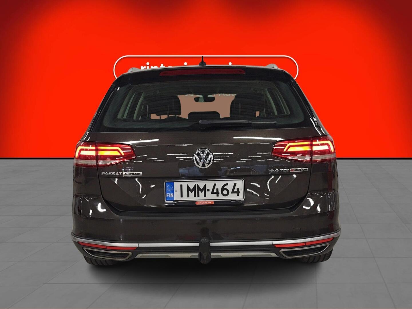 VOLKSWAGEN Passat 2016