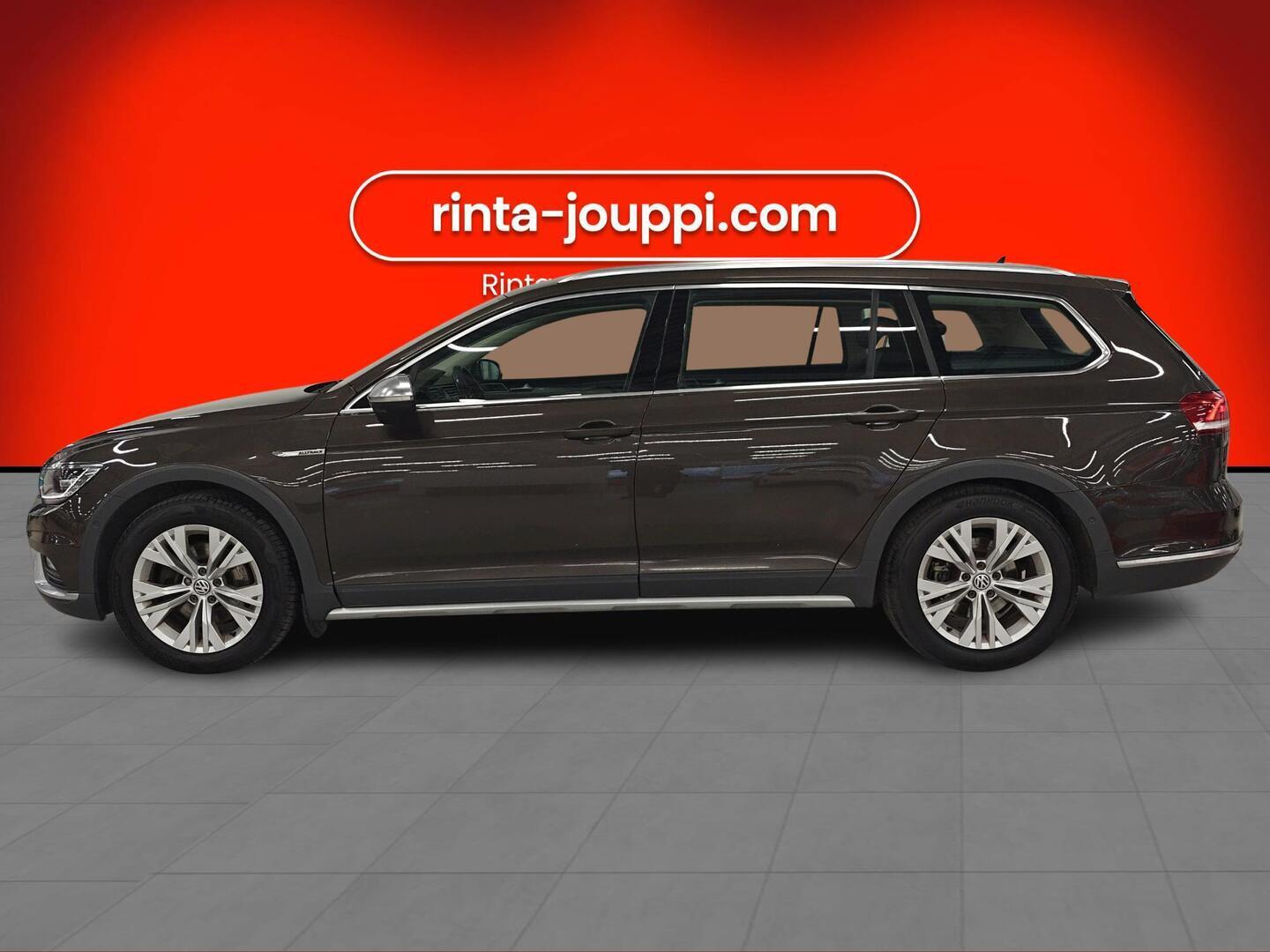 VOLKSWAGEN Passat 2016