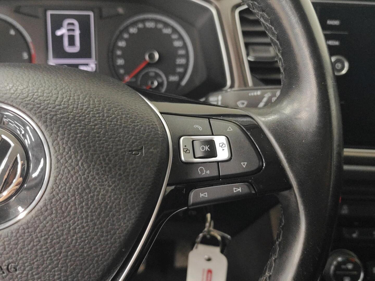 VOLKSWAGEN T-Roc 2018