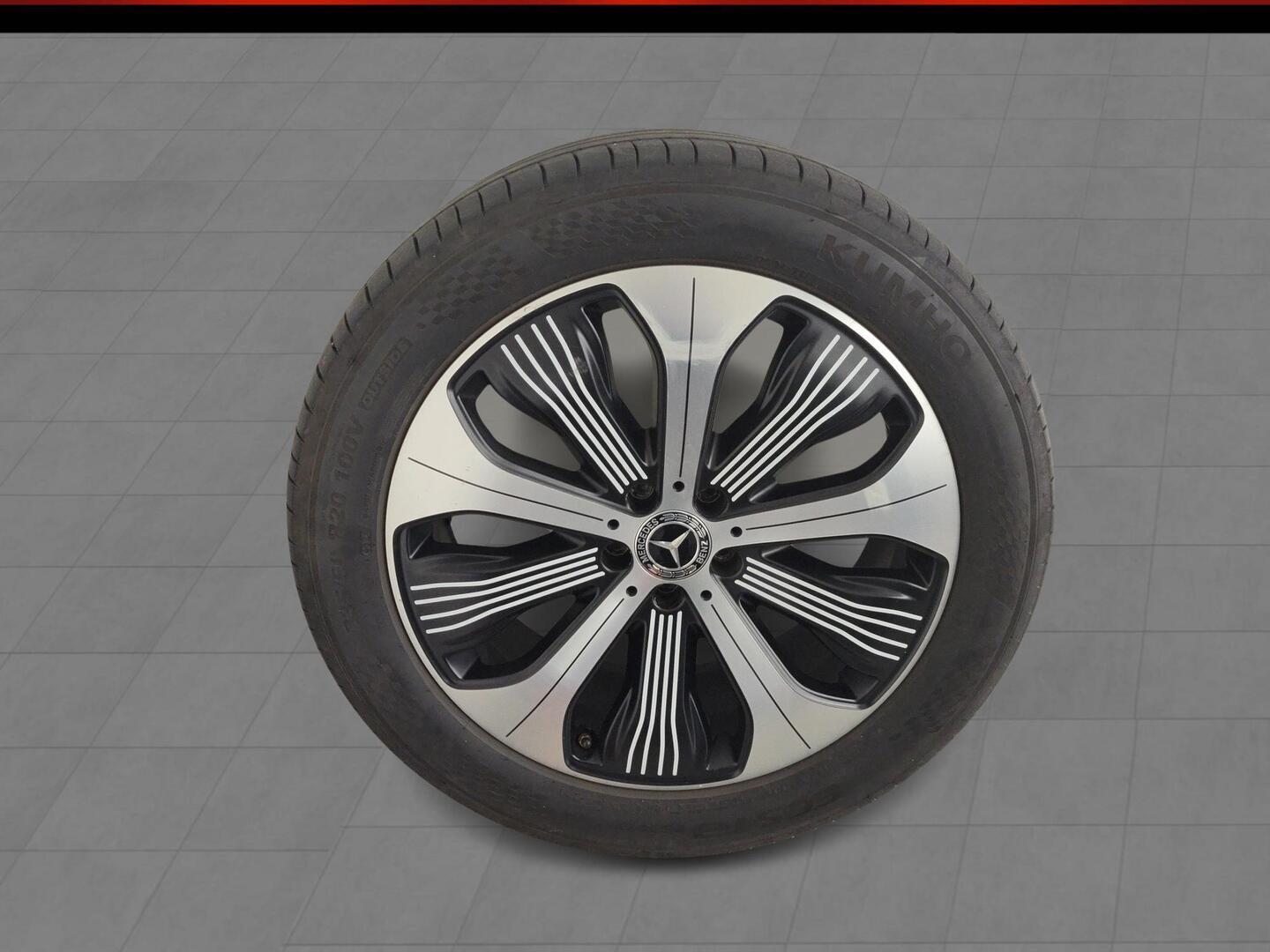 MERCEDES-BENZ EQC 2020