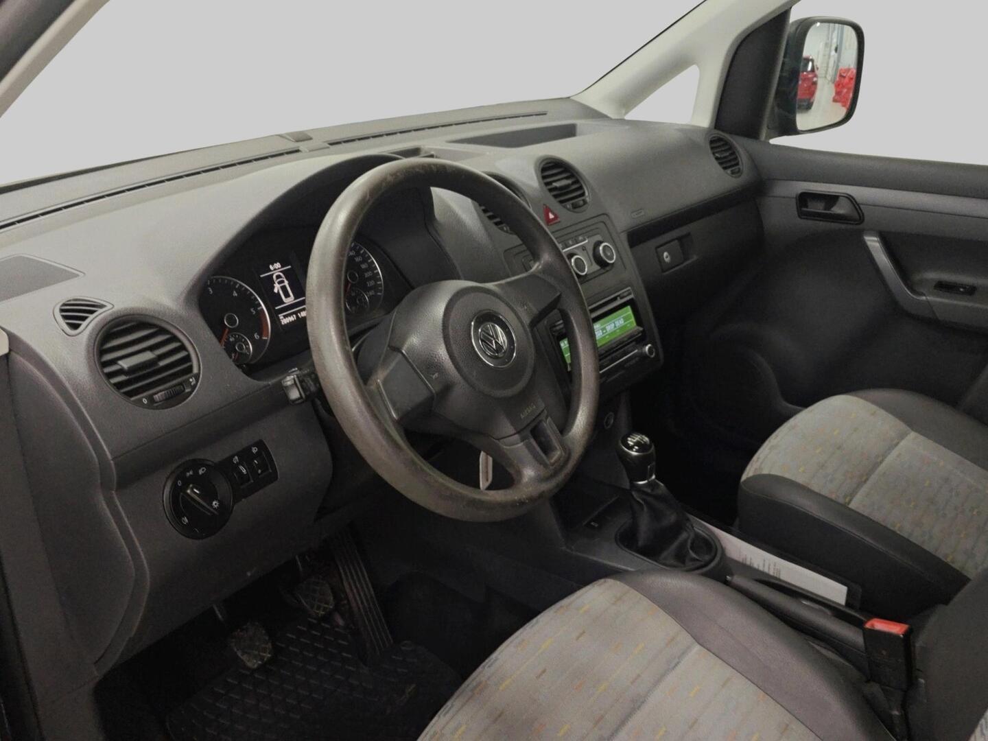 VOLKSWAGEN Caddy 2012