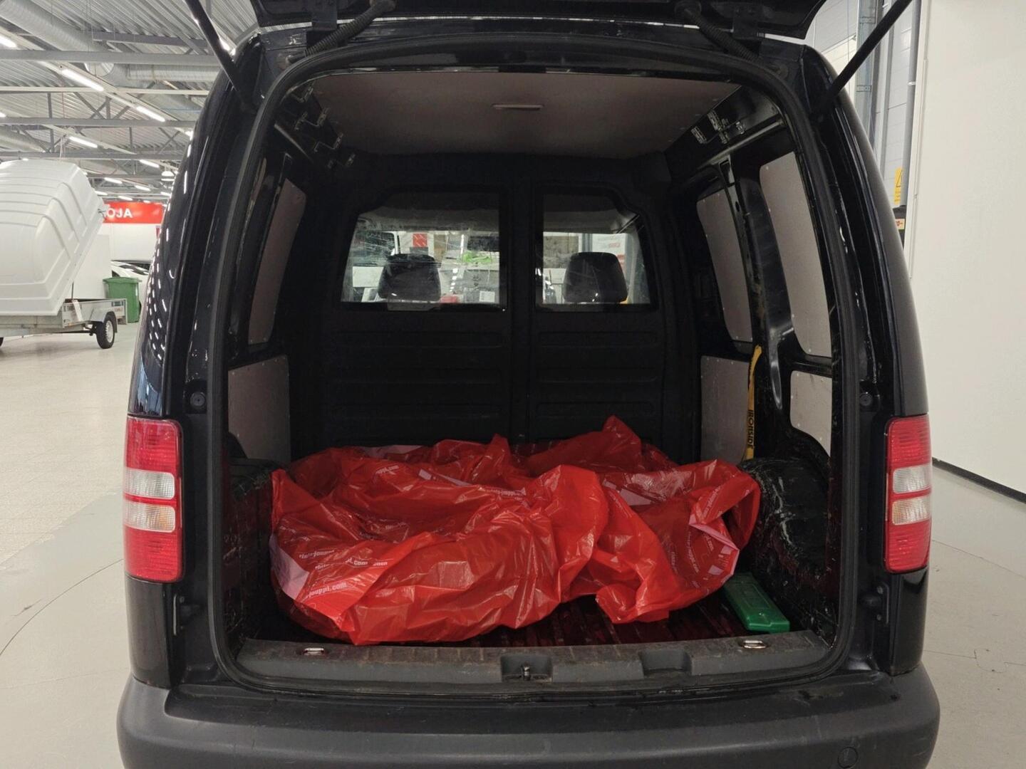 VOLKSWAGEN Caddy 2012