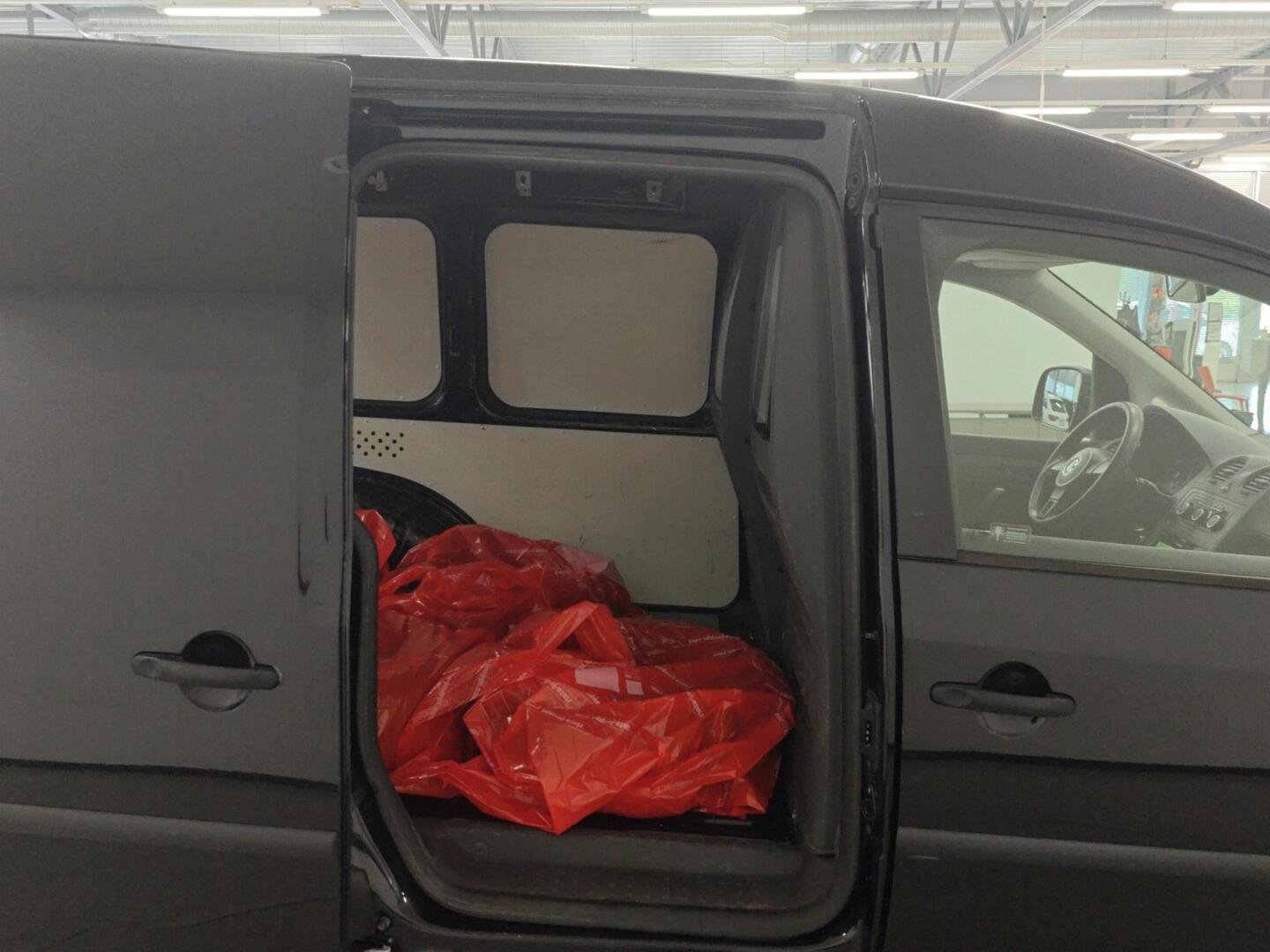 VOLKSWAGEN Caddy 2012