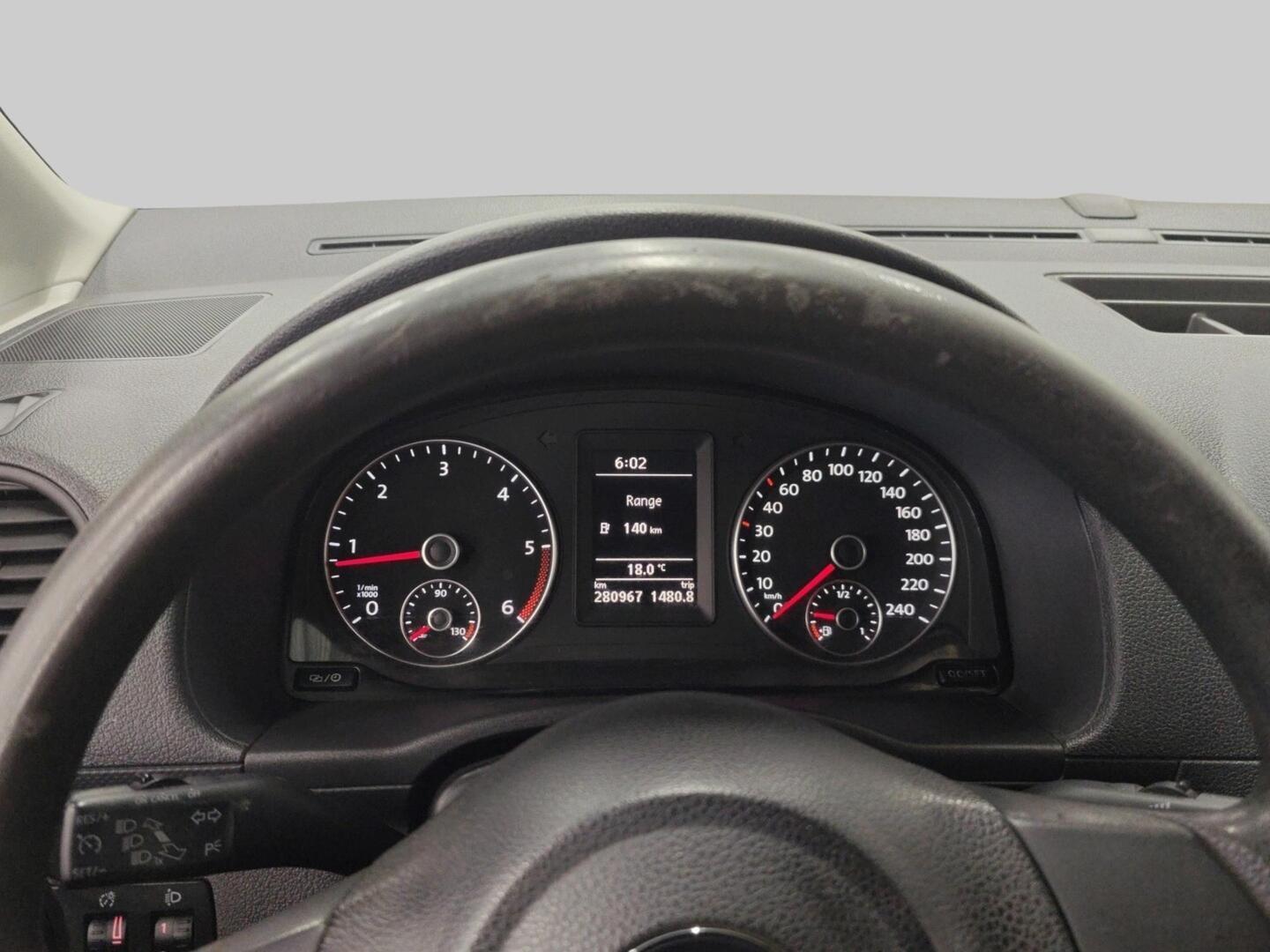 VOLKSWAGEN Caddy 2012