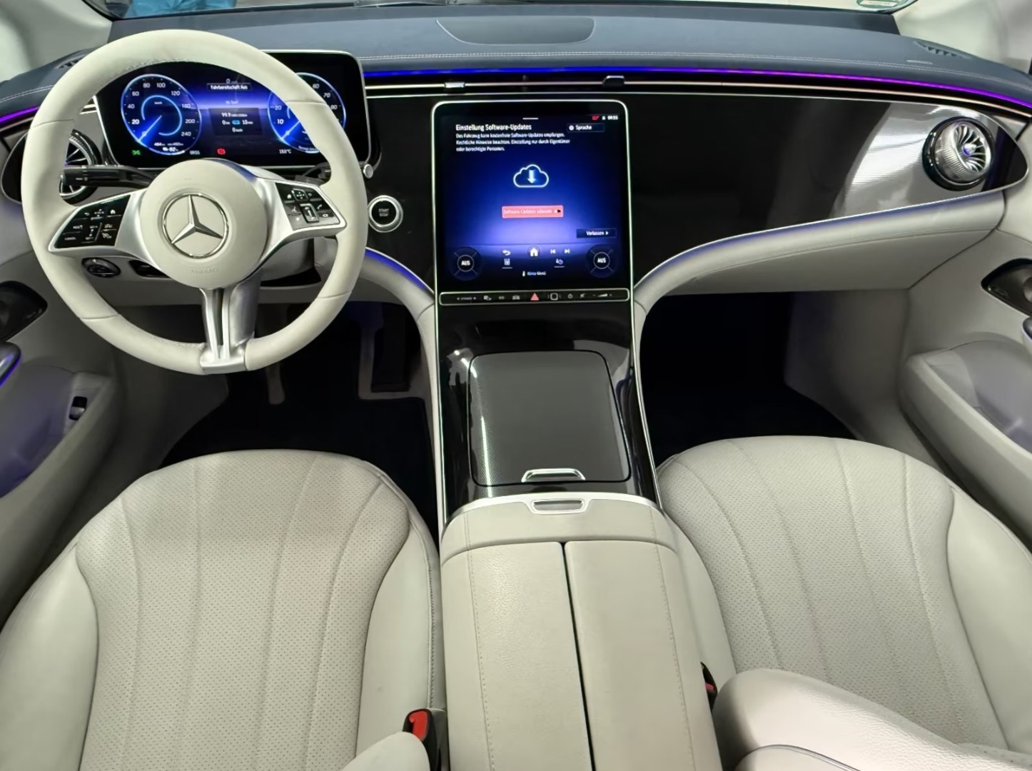 MERCEDES-BENZ EQE 2024