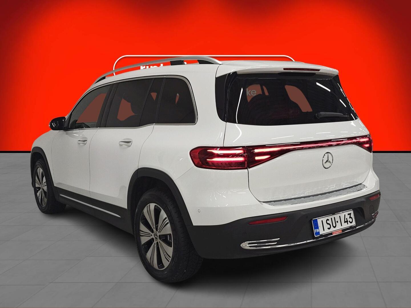 MERCEDES-BENZ EQB 2024