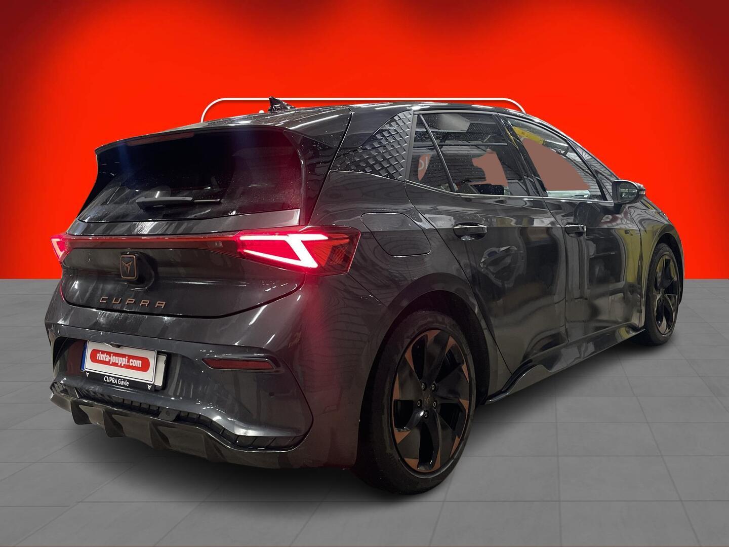 CUPRA BORN 2023