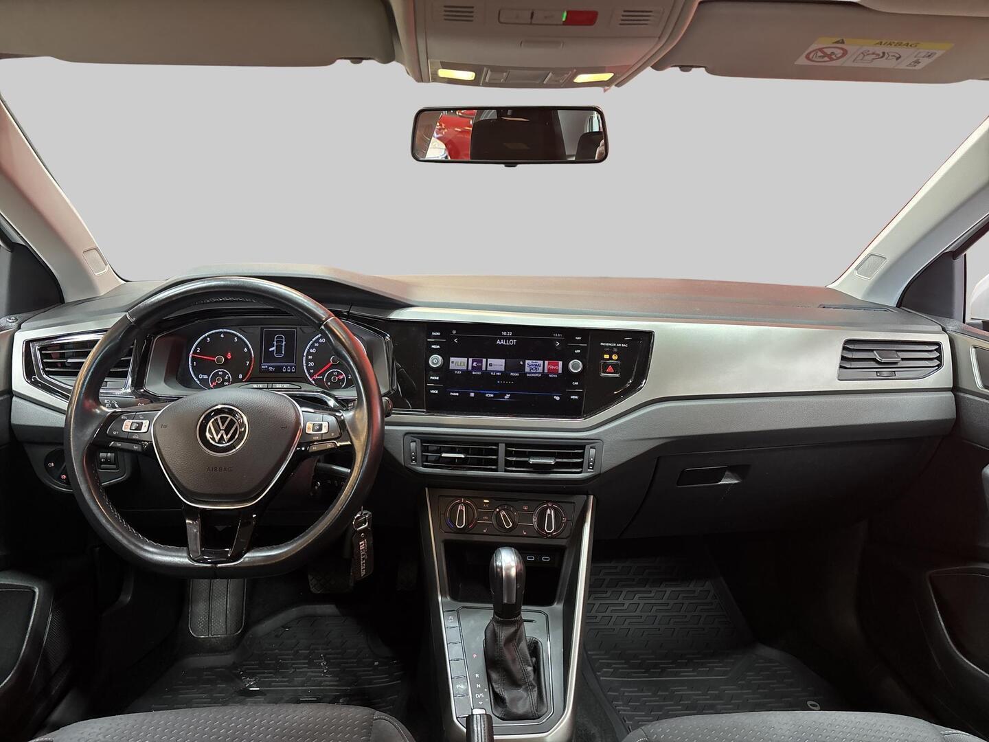 VOLKSWAGEN Polo 2021
