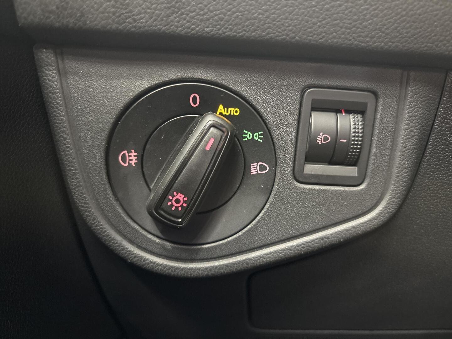 VOLKSWAGEN Polo 2021
