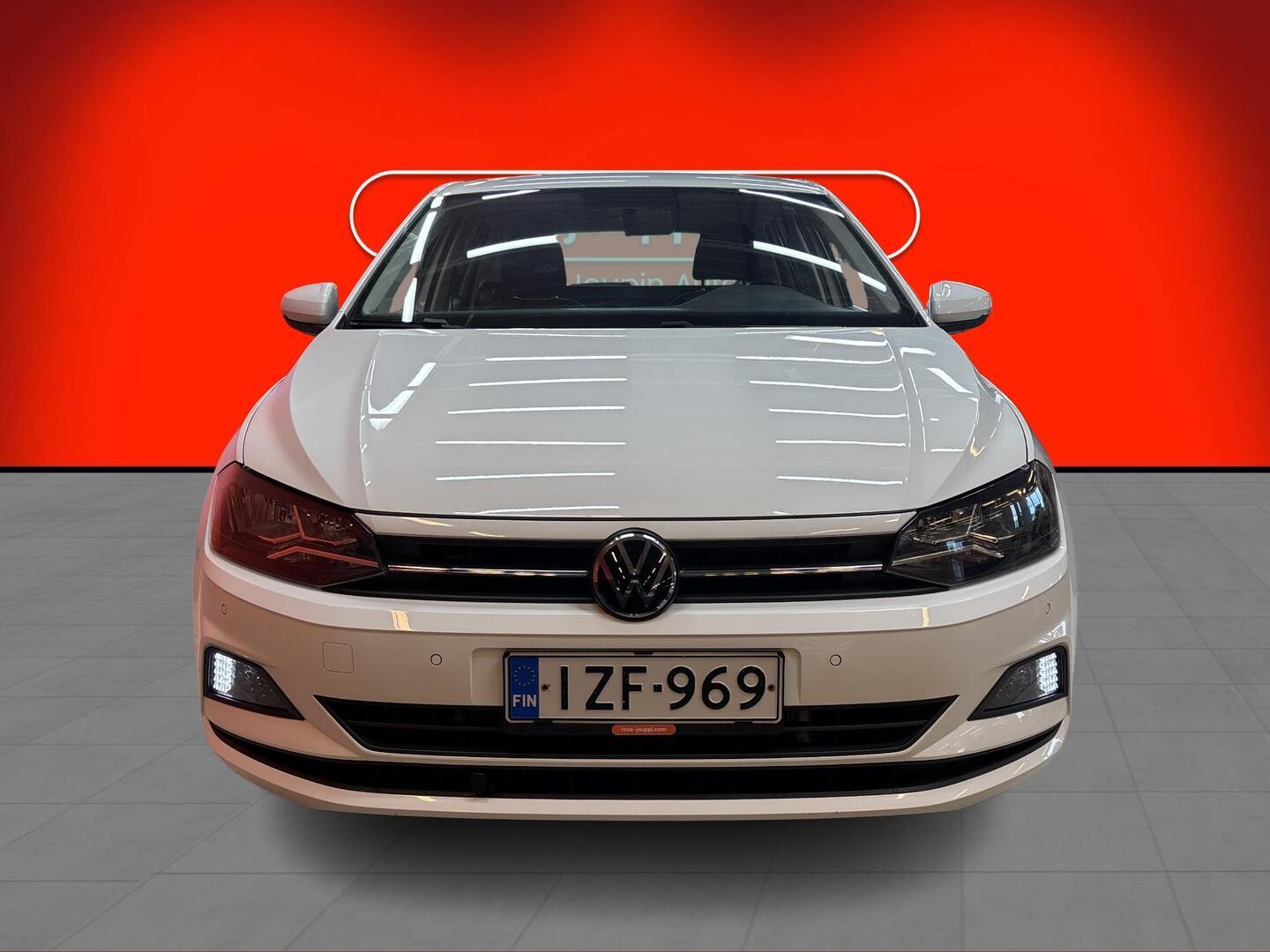 VOLKSWAGEN Polo 2021
