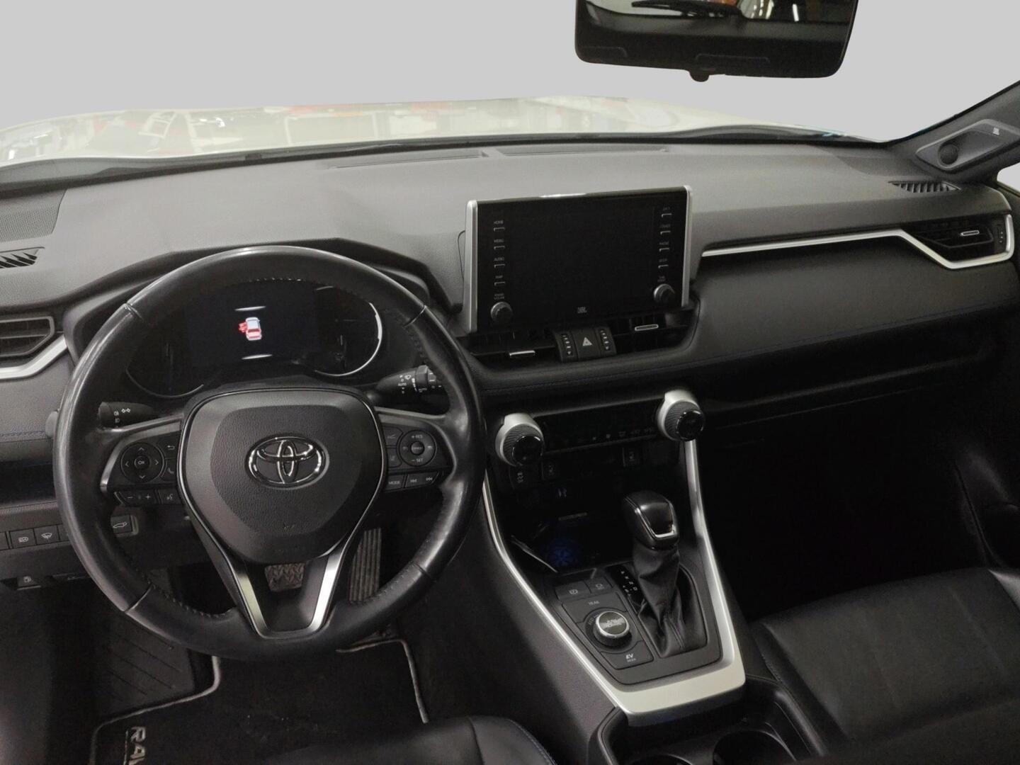 TOYOTA RAV4 2019