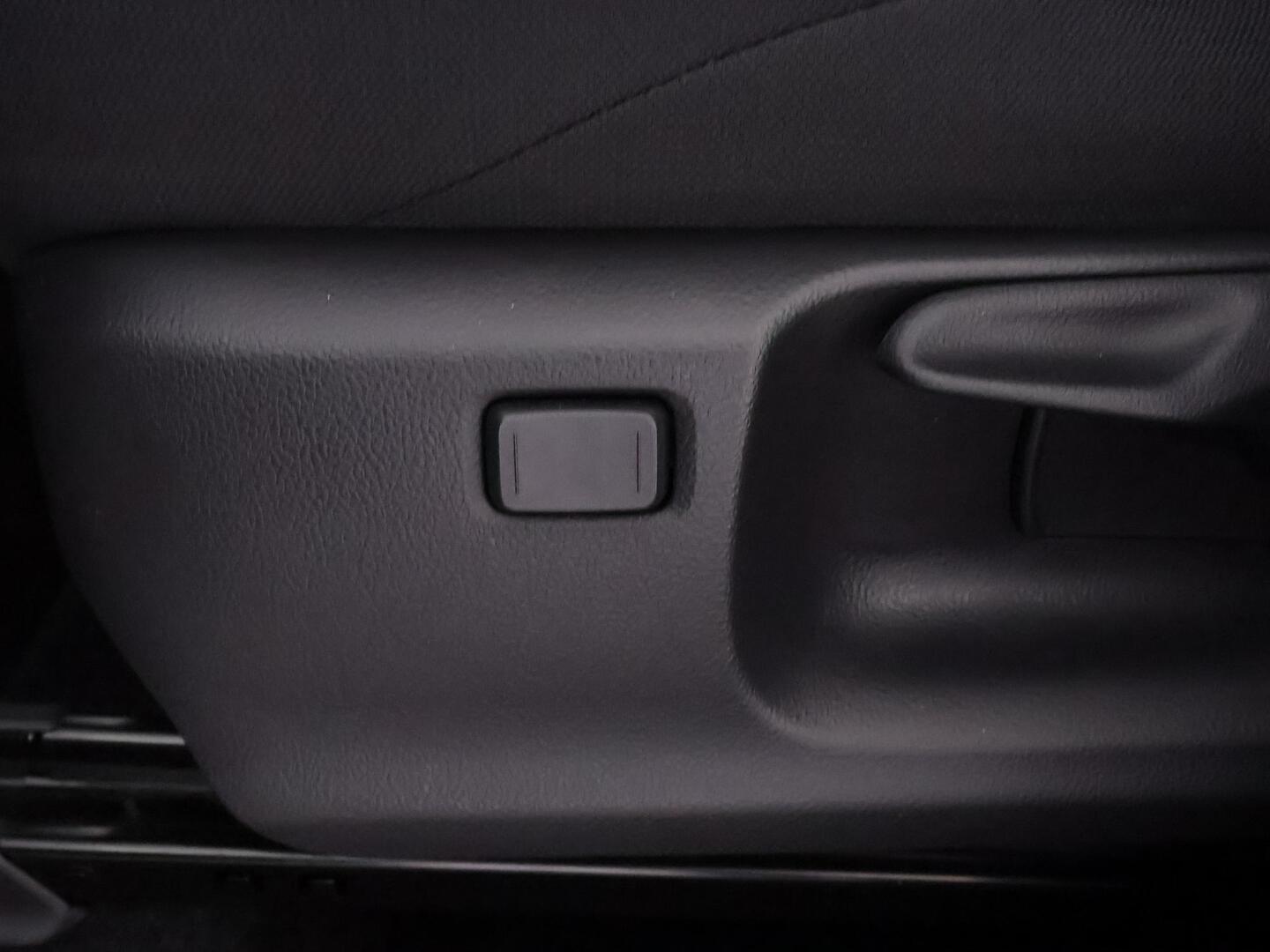TOYOTA COROLLA CROSS 2025