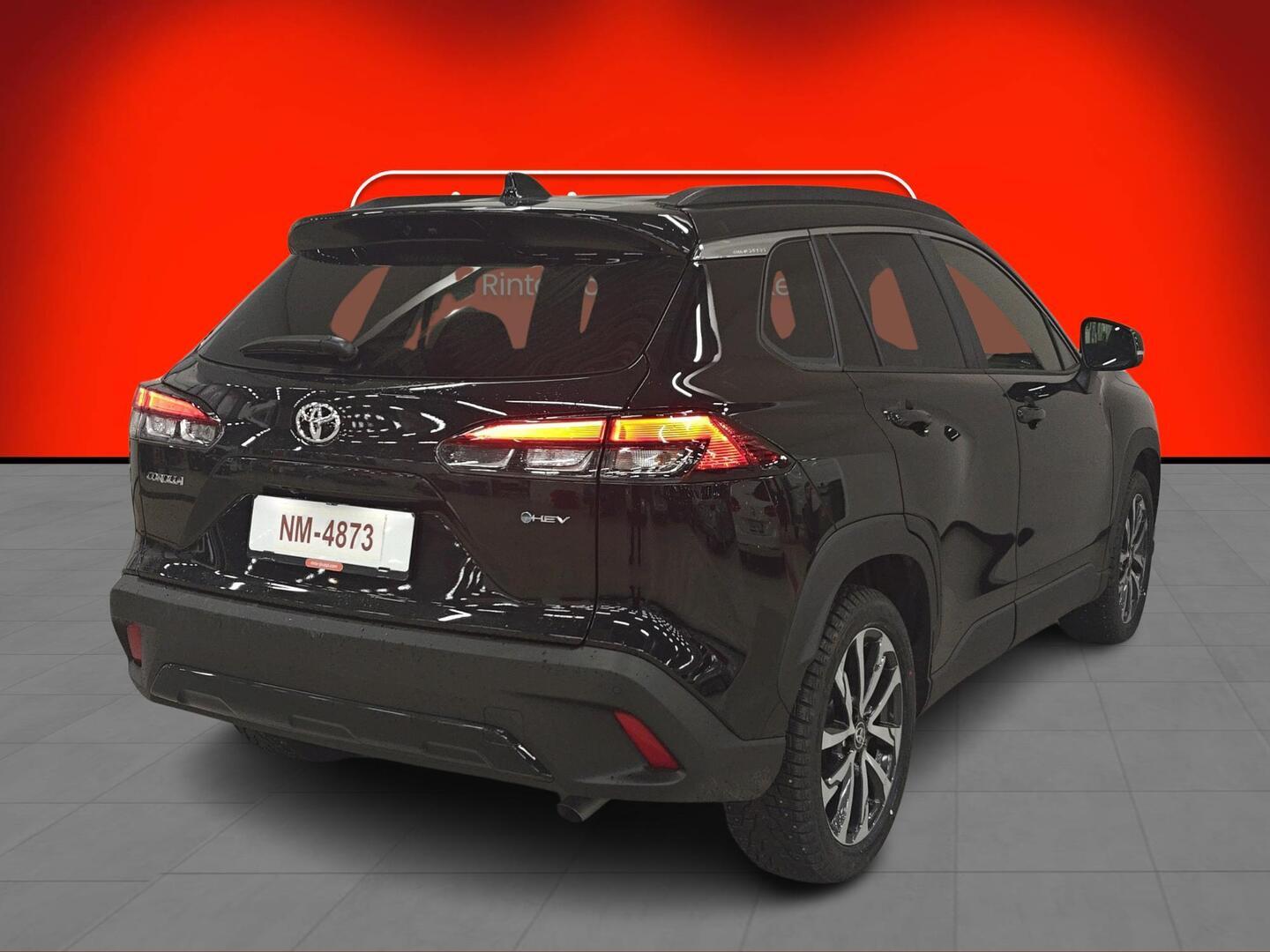 TOYOTA Corolla Cross 2025