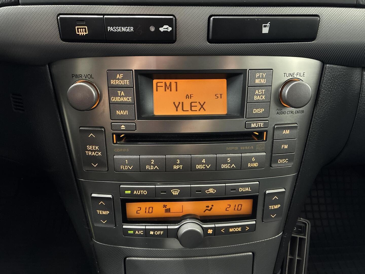 TOYOTA Avensis 2008