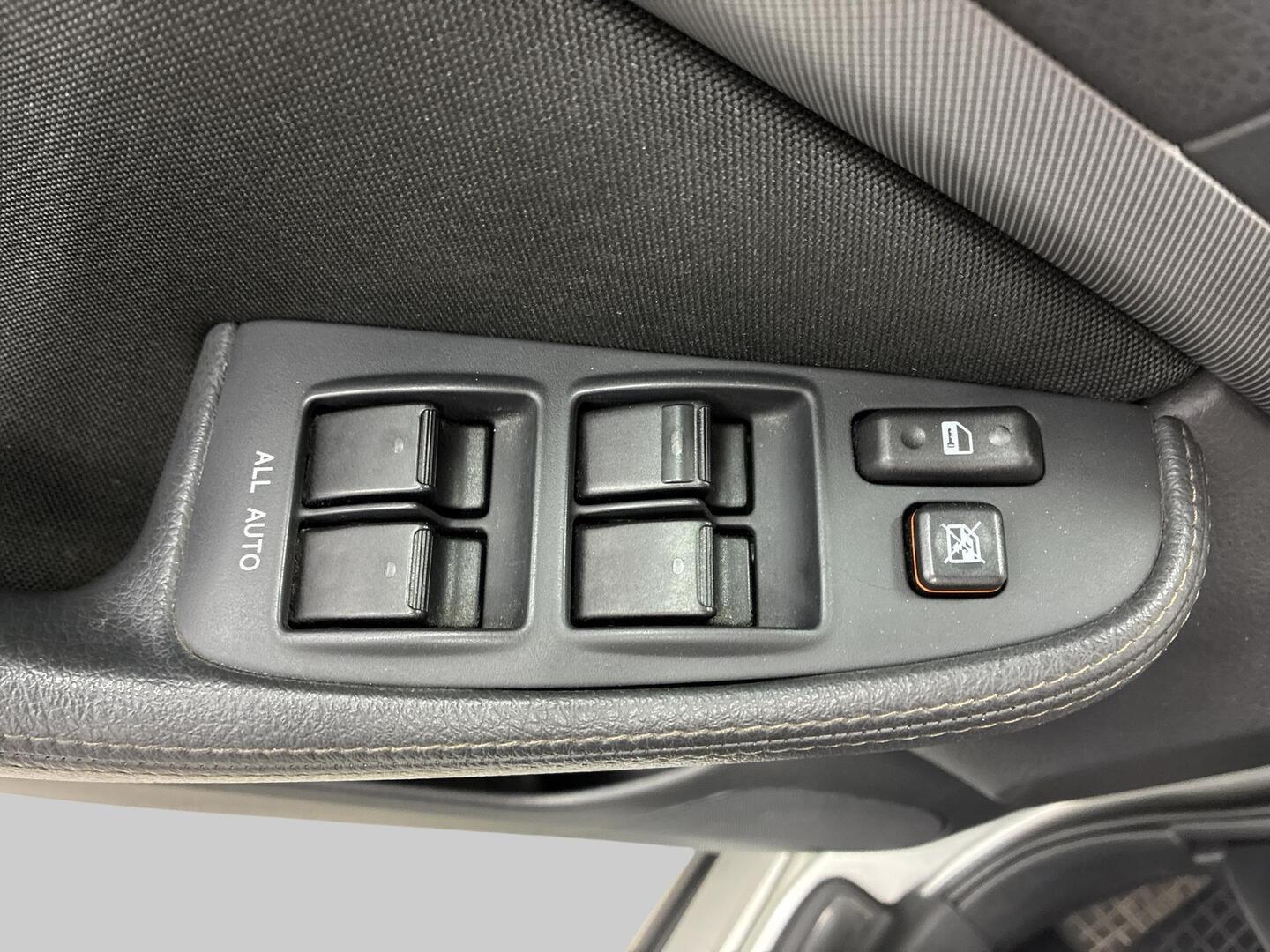 TOYOTA Avensis 2008