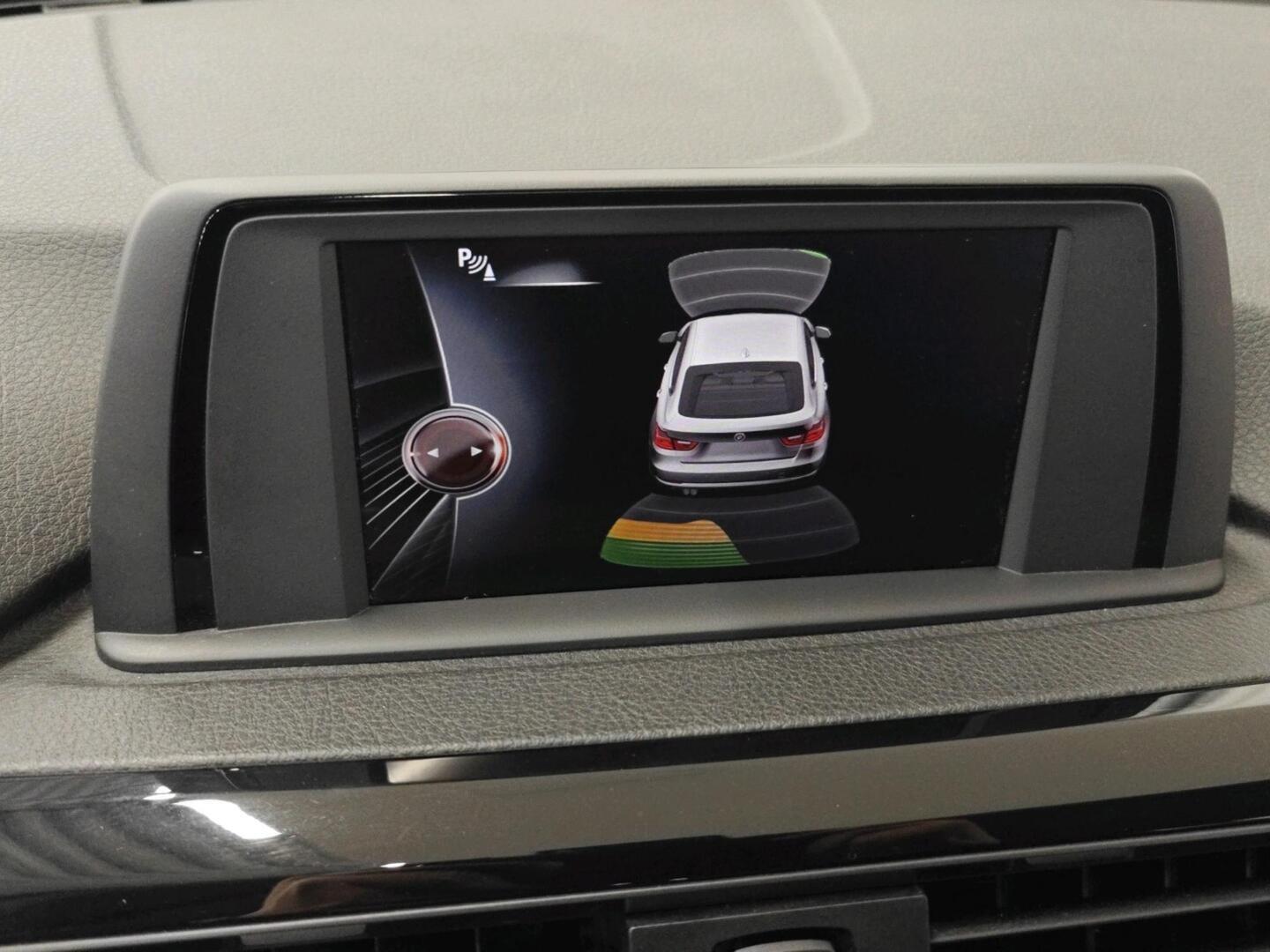 BMW 320 Gran Turismo 2015