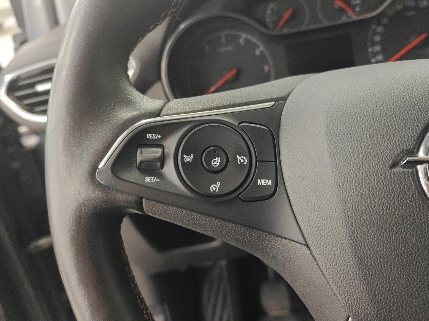 OPEL Crossland X 2018