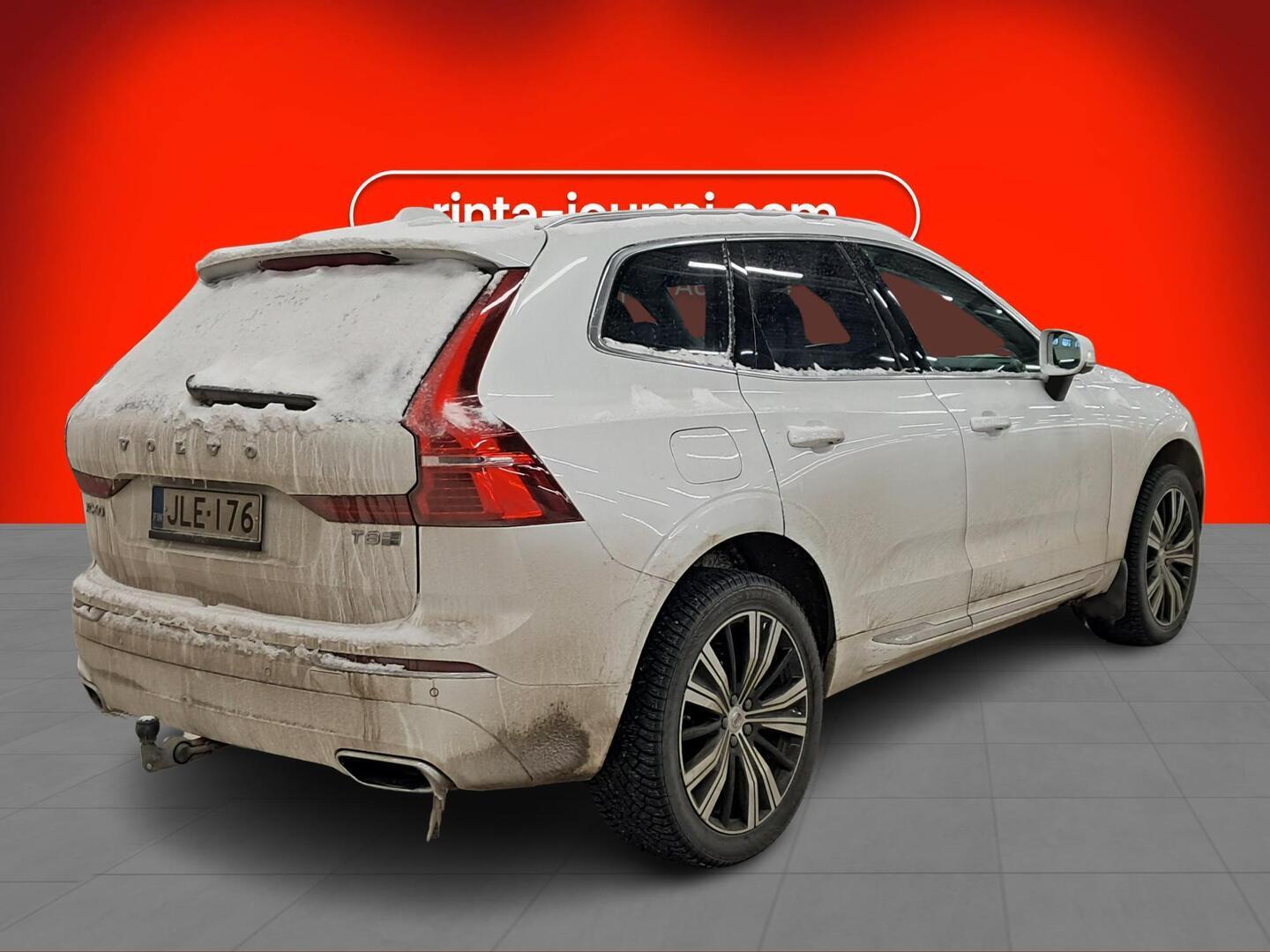 VOLVO XC60 2018