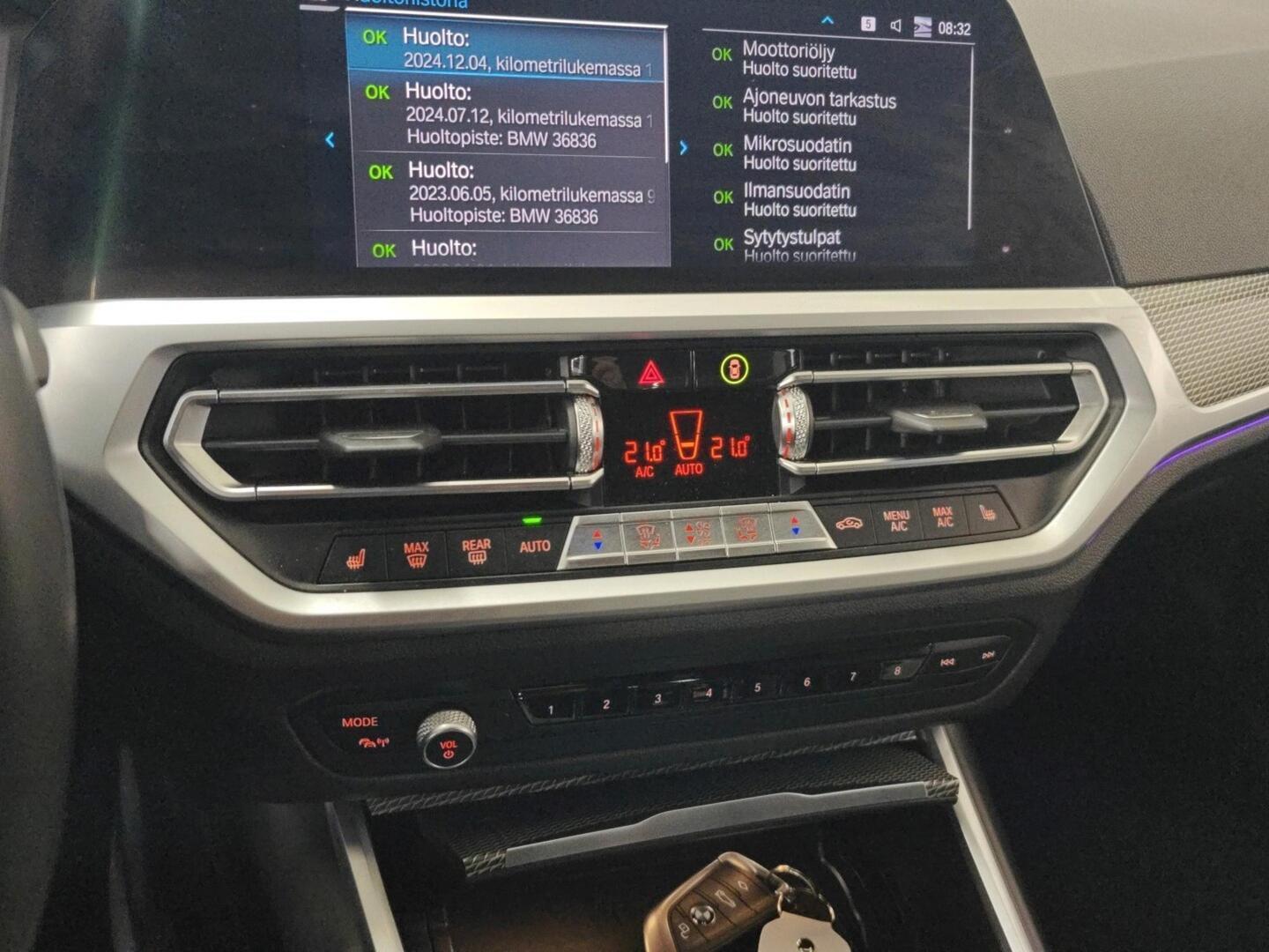 BMW 330 2019