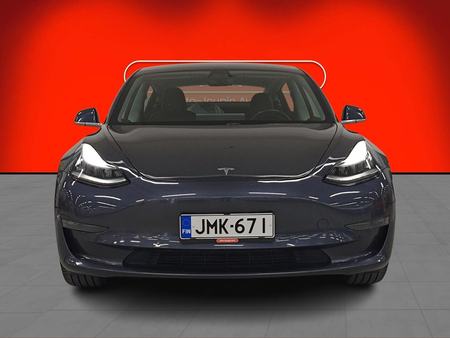 TESLA Model 3 2019